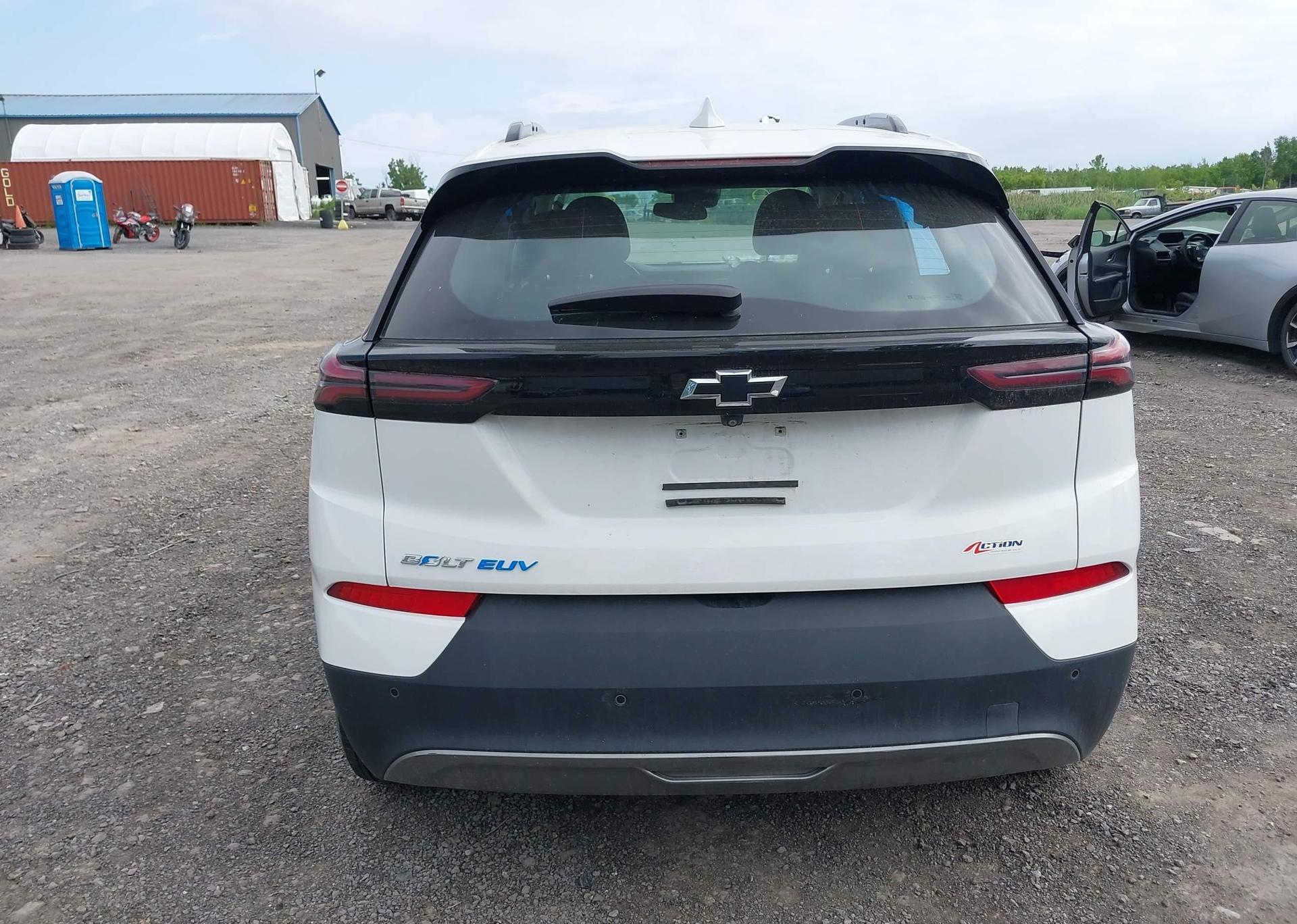 2022 CHEVROLET BOLT EUV LT