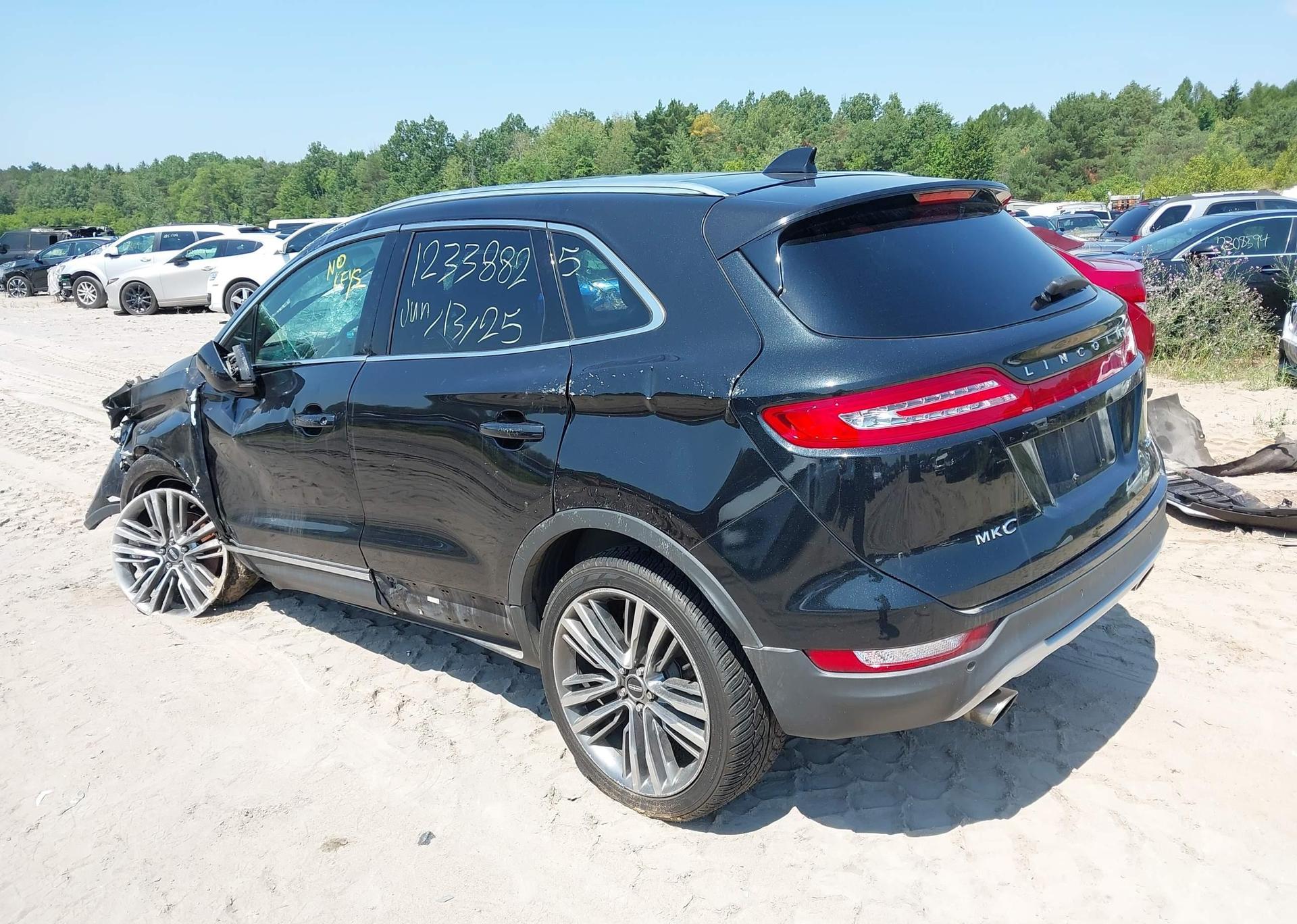 2015 LINCOLN MKC