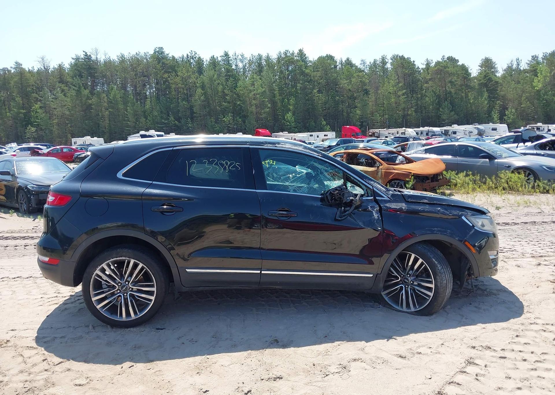 2015 LINCOLN MKC