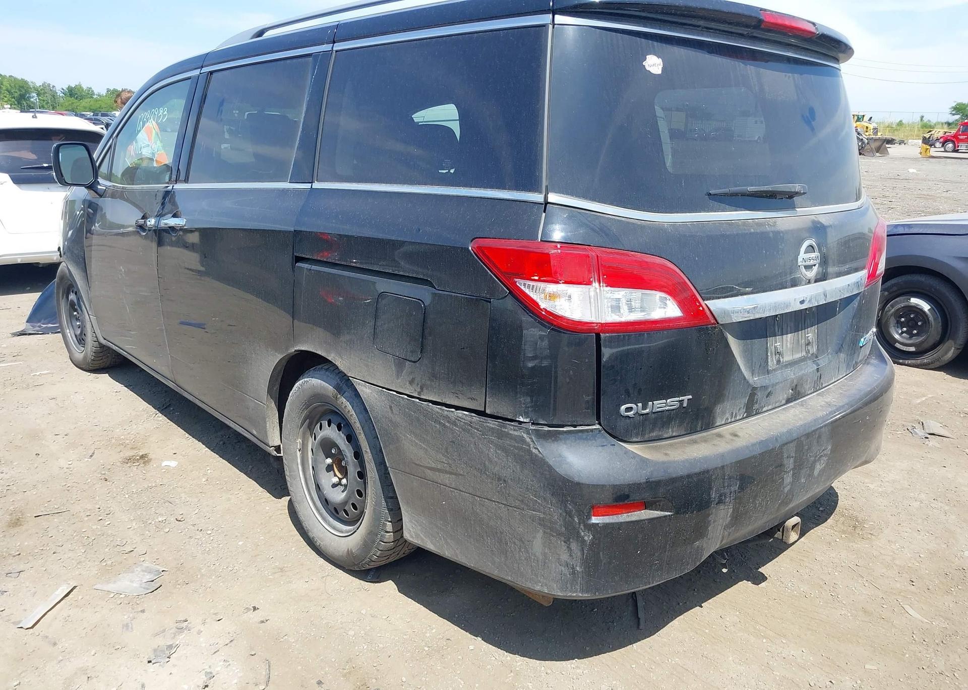 2012 NISSAN QUEST SV