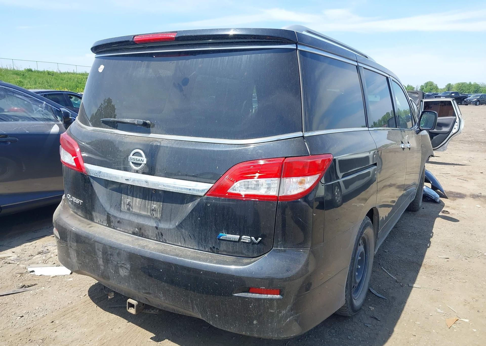 2012 NISSAN QUEST SV