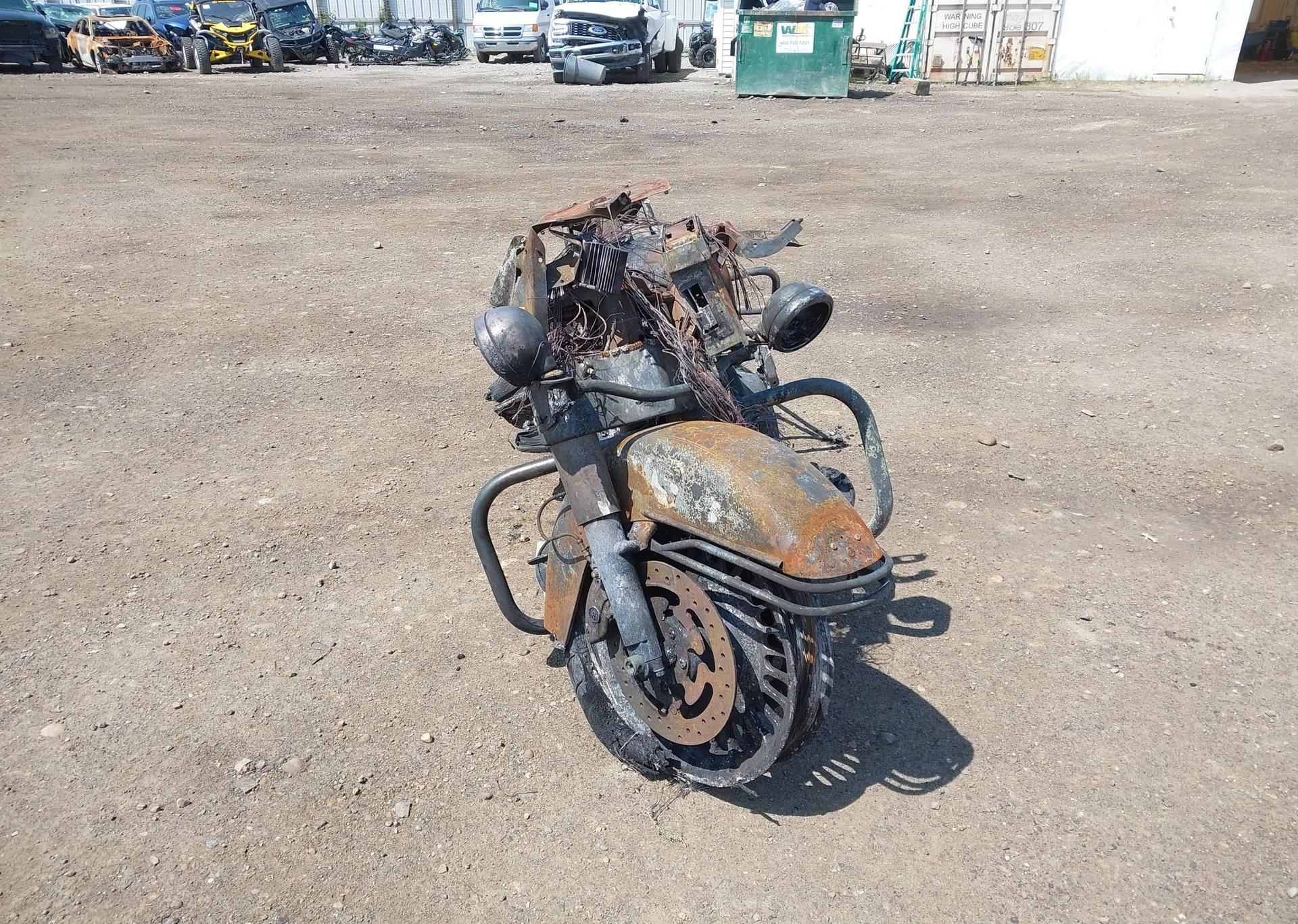 2010 HARLEY-DAVIDSON FLHTC