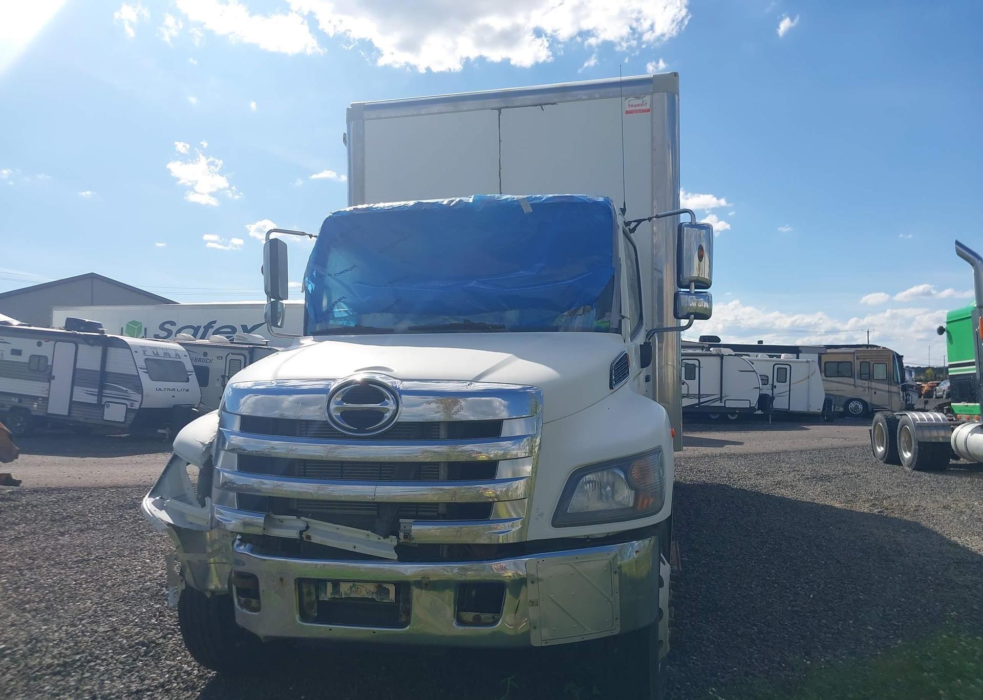2019 HINO 358