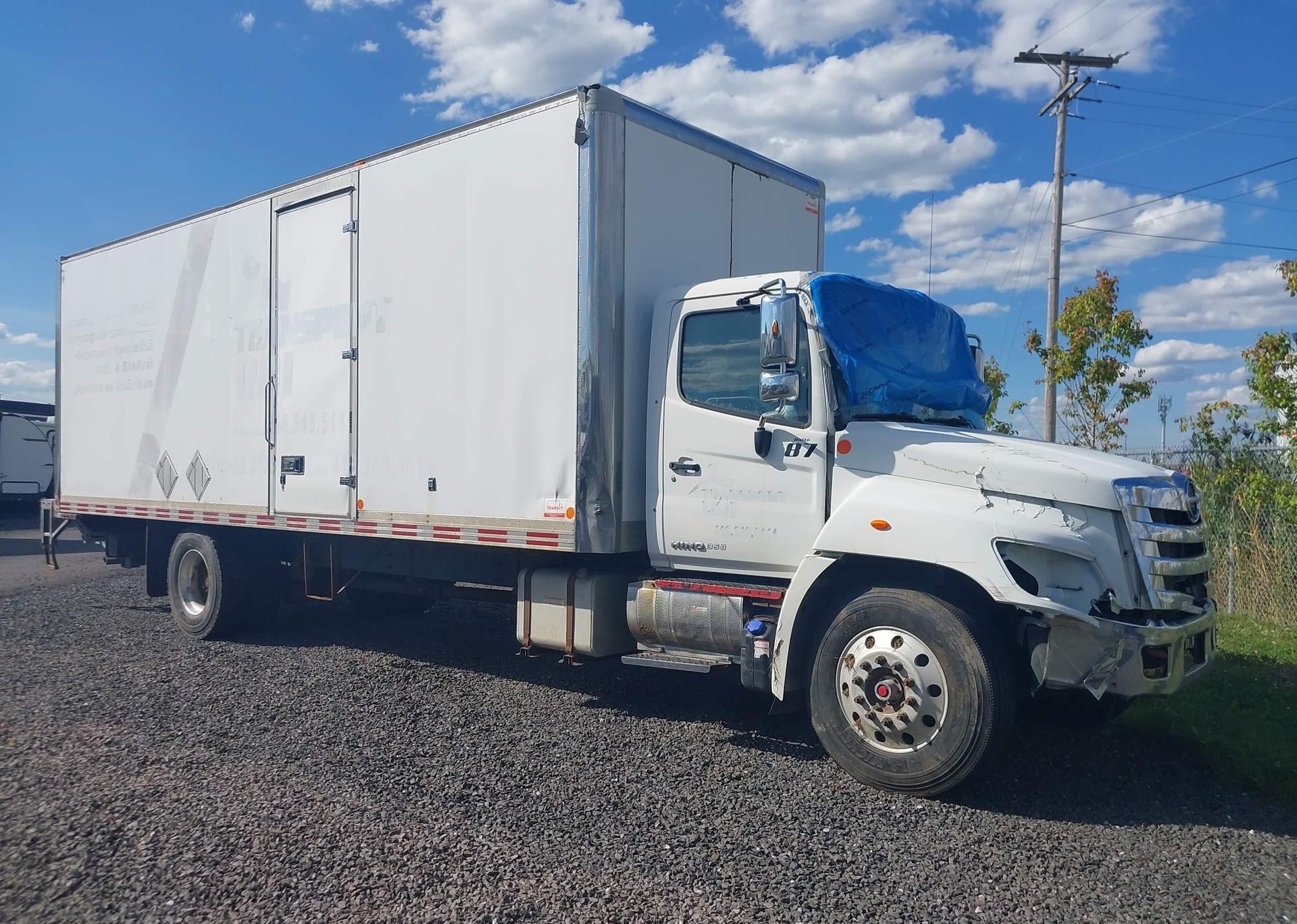 2019 HINO 358