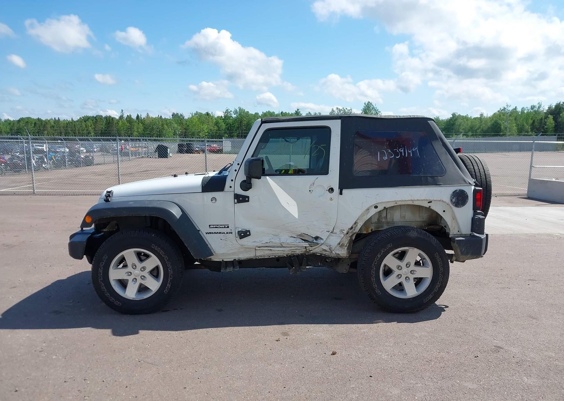 2017 JEEP WRANGLER SPORT