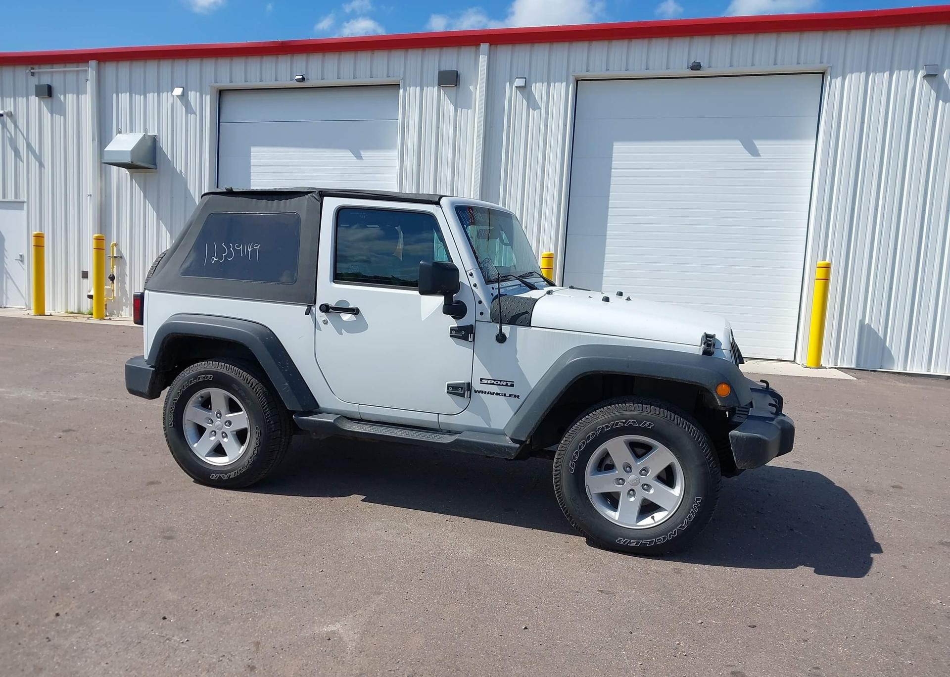 2017 JEEP WRANGLER SPORT