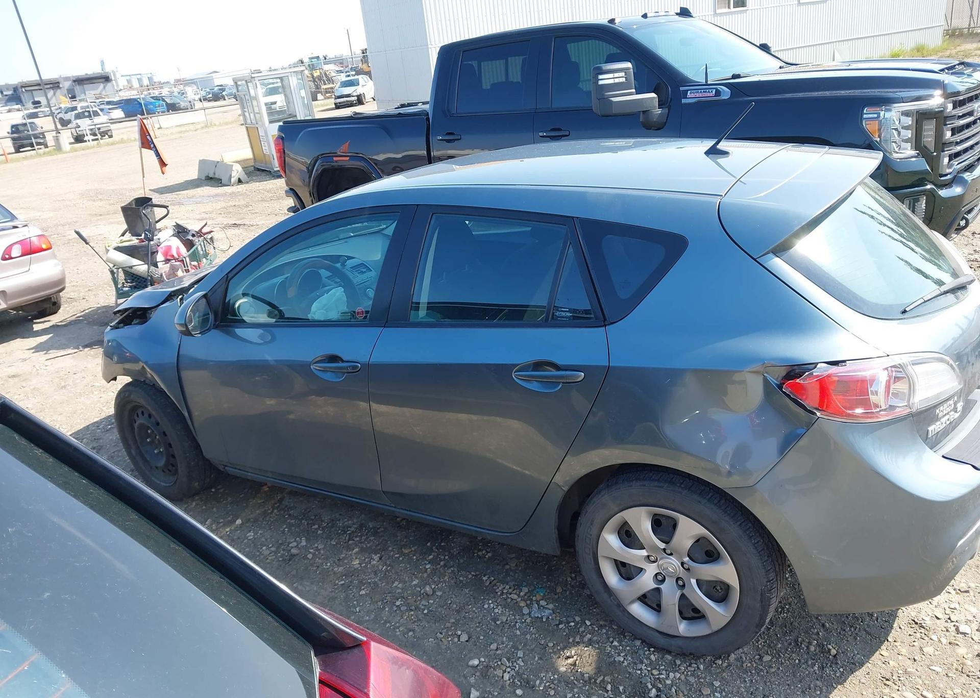 2012 MAZDA MAZDA3 GX