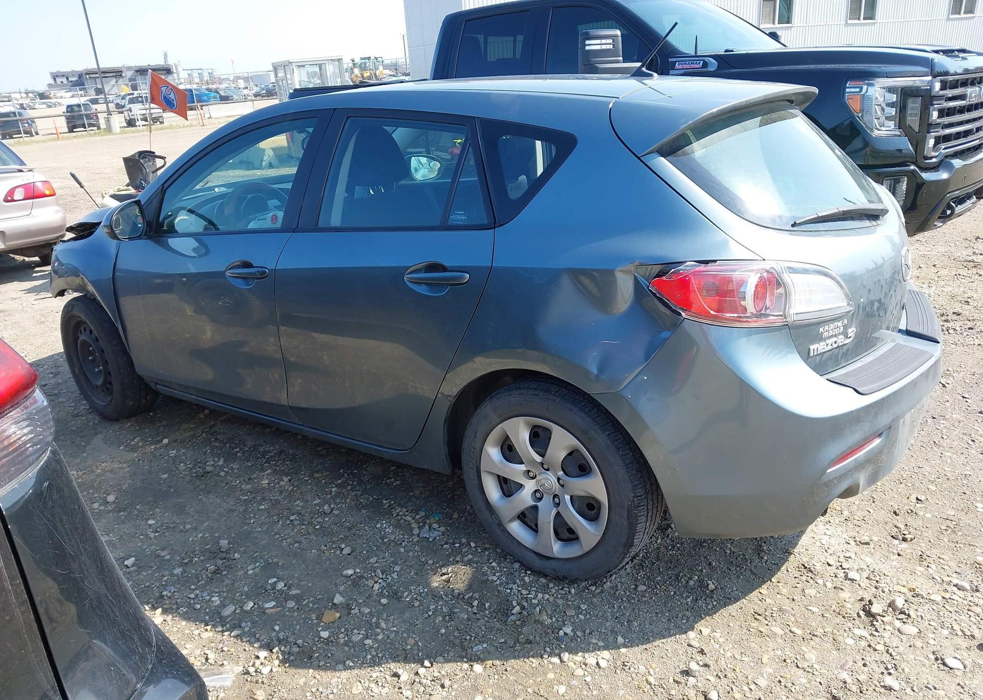 2012 MAZDA MAZDA3 GX
