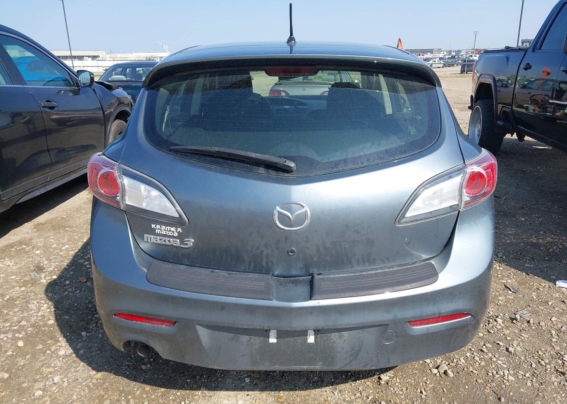 2012 MAZDA MAZDA3 GX