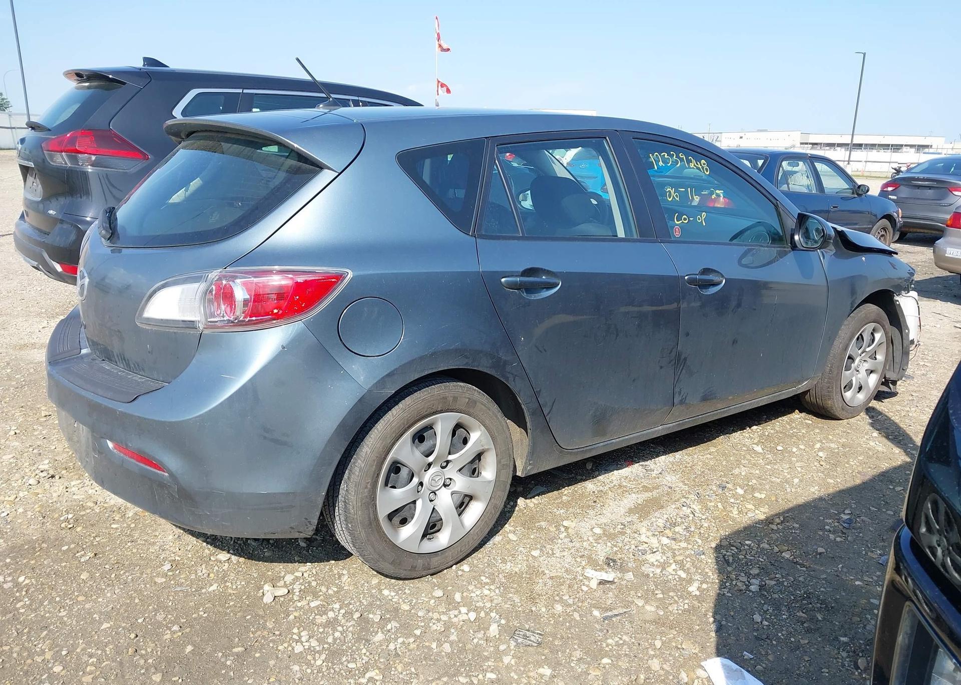 2012 MAZDA MAZDA3 GX
