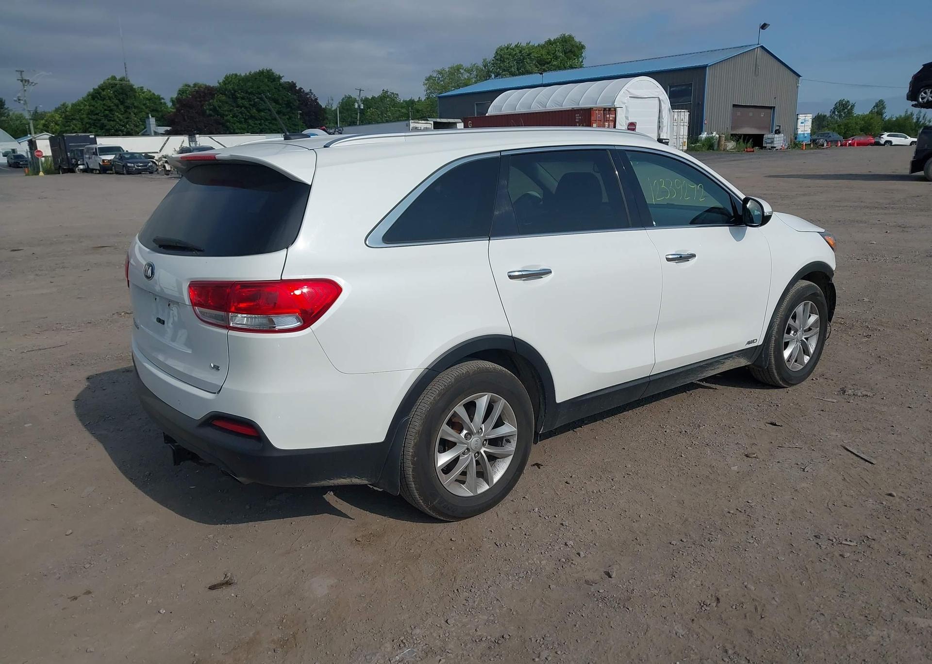 2016 KIA SORENTO