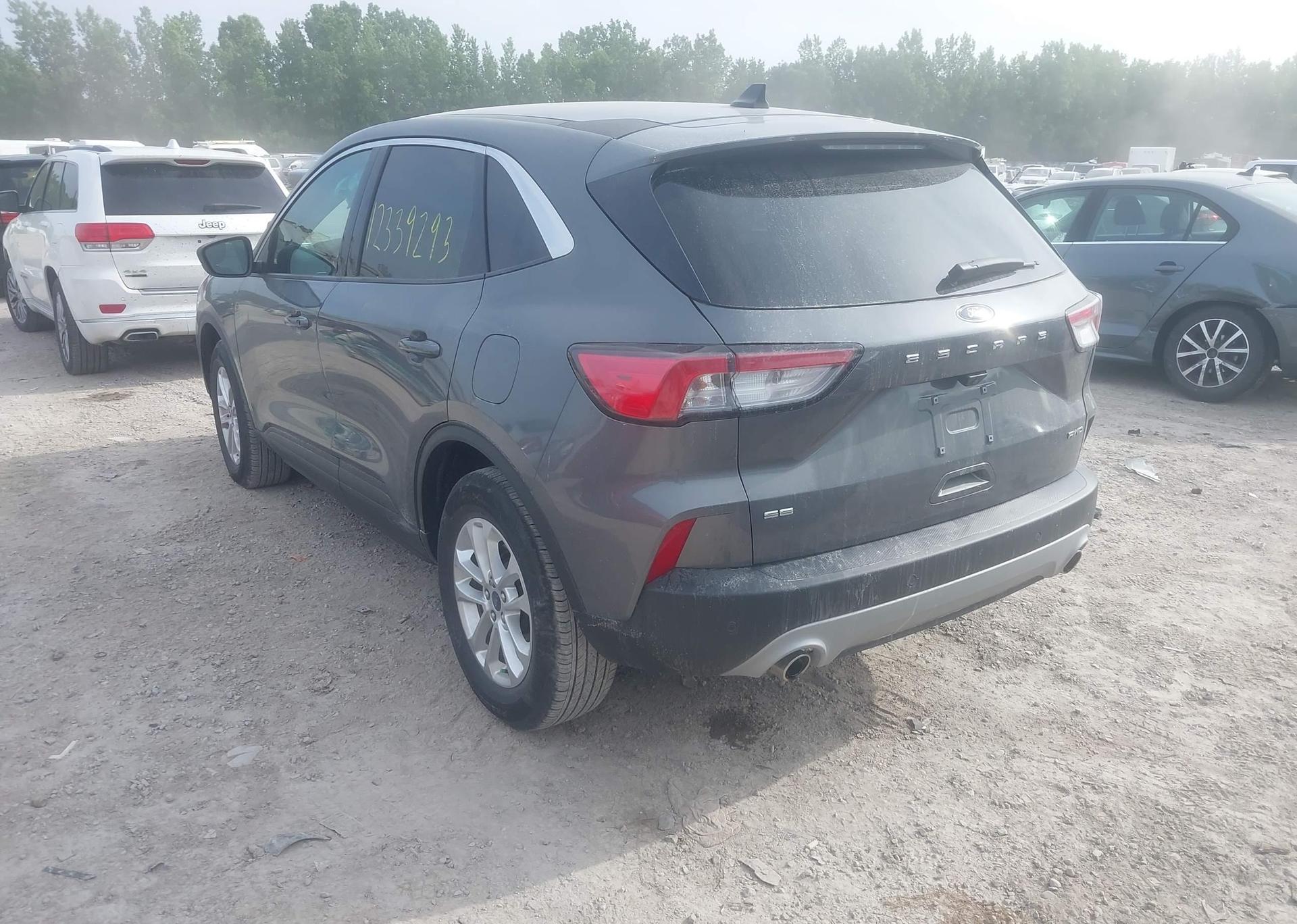 2022 FORD ESCAPE SE