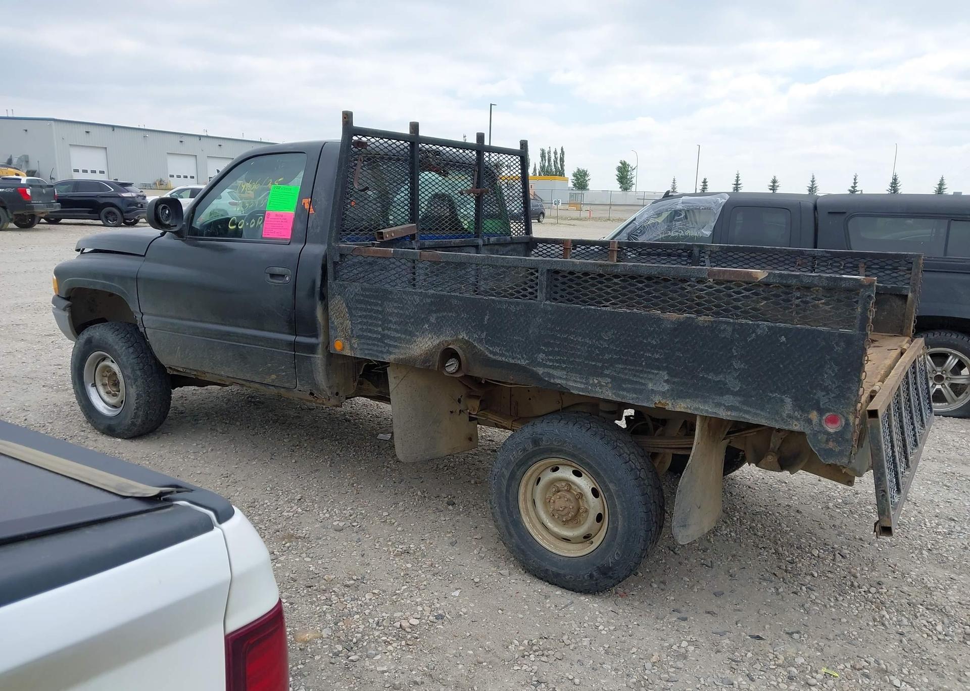 2001 DODGE RAM 2500 ST