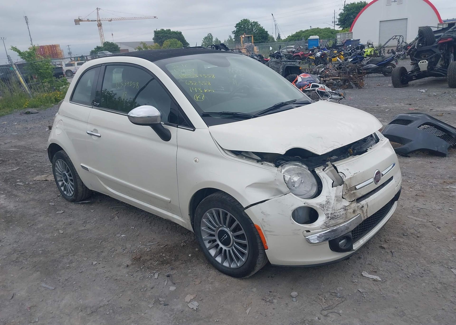 2013 FIAT 500C LOUNGE