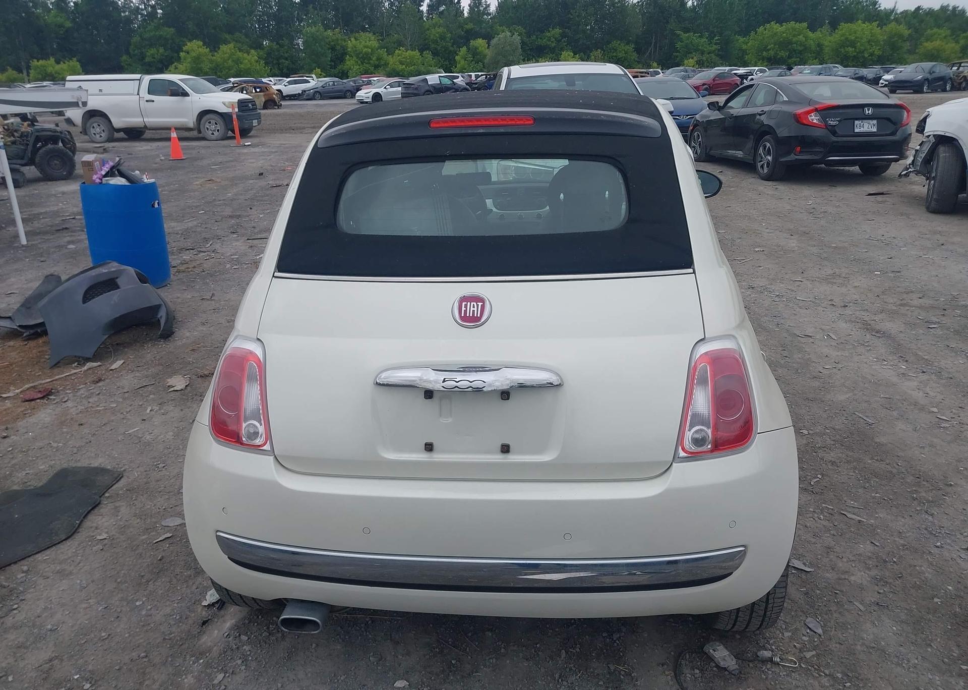 2013 FIAT 500C LOUNGE