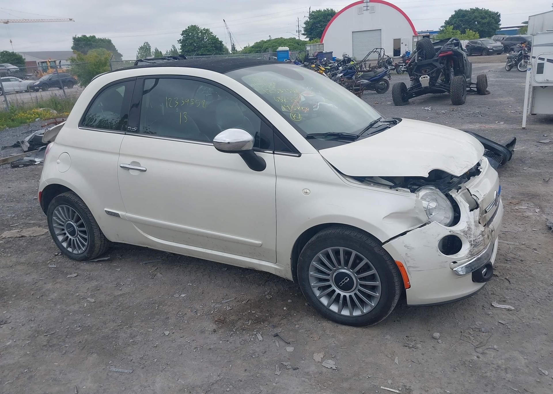 2013 FIAT 500C LOUNGE