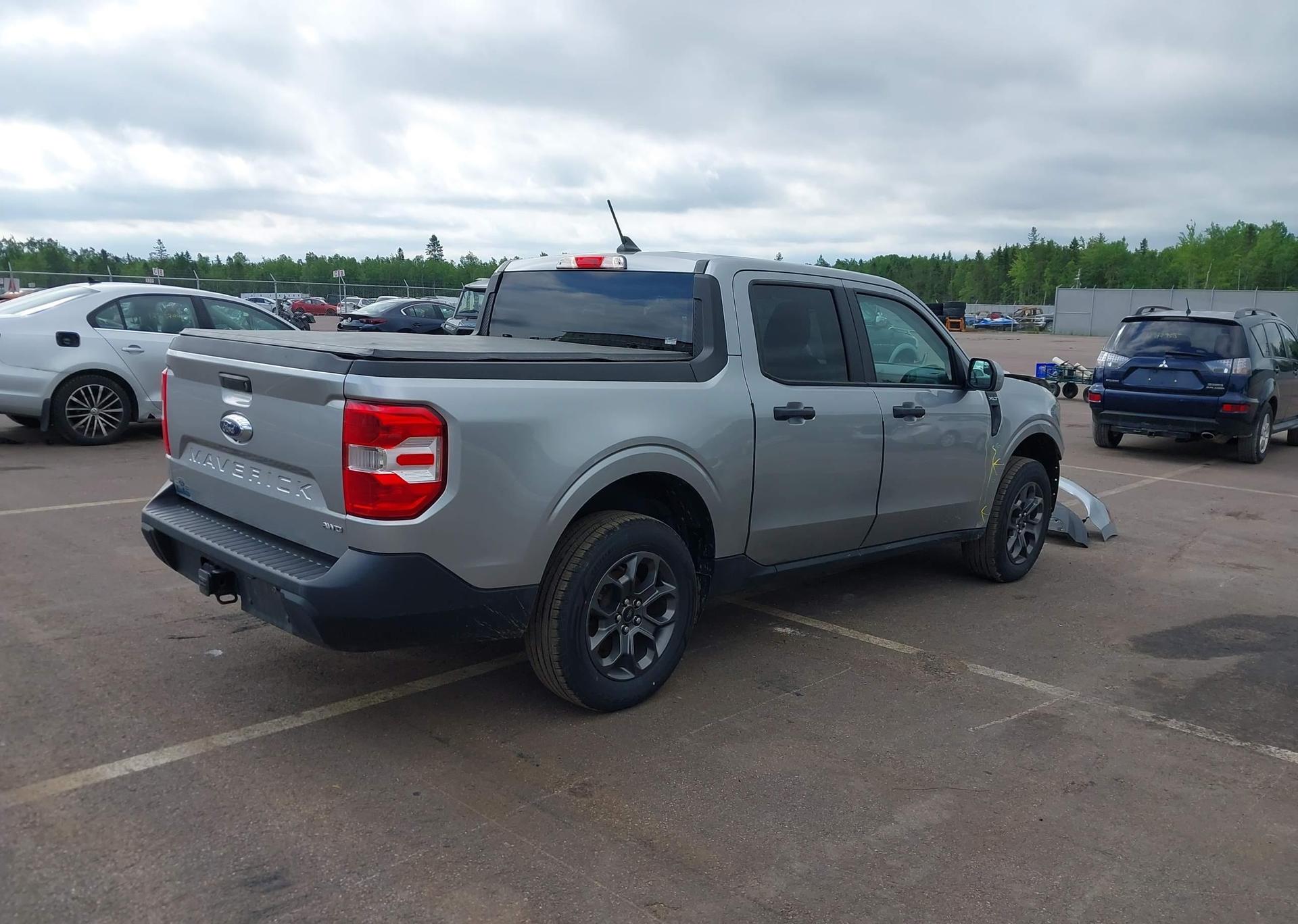 2023 FORD MAVERICK XLT