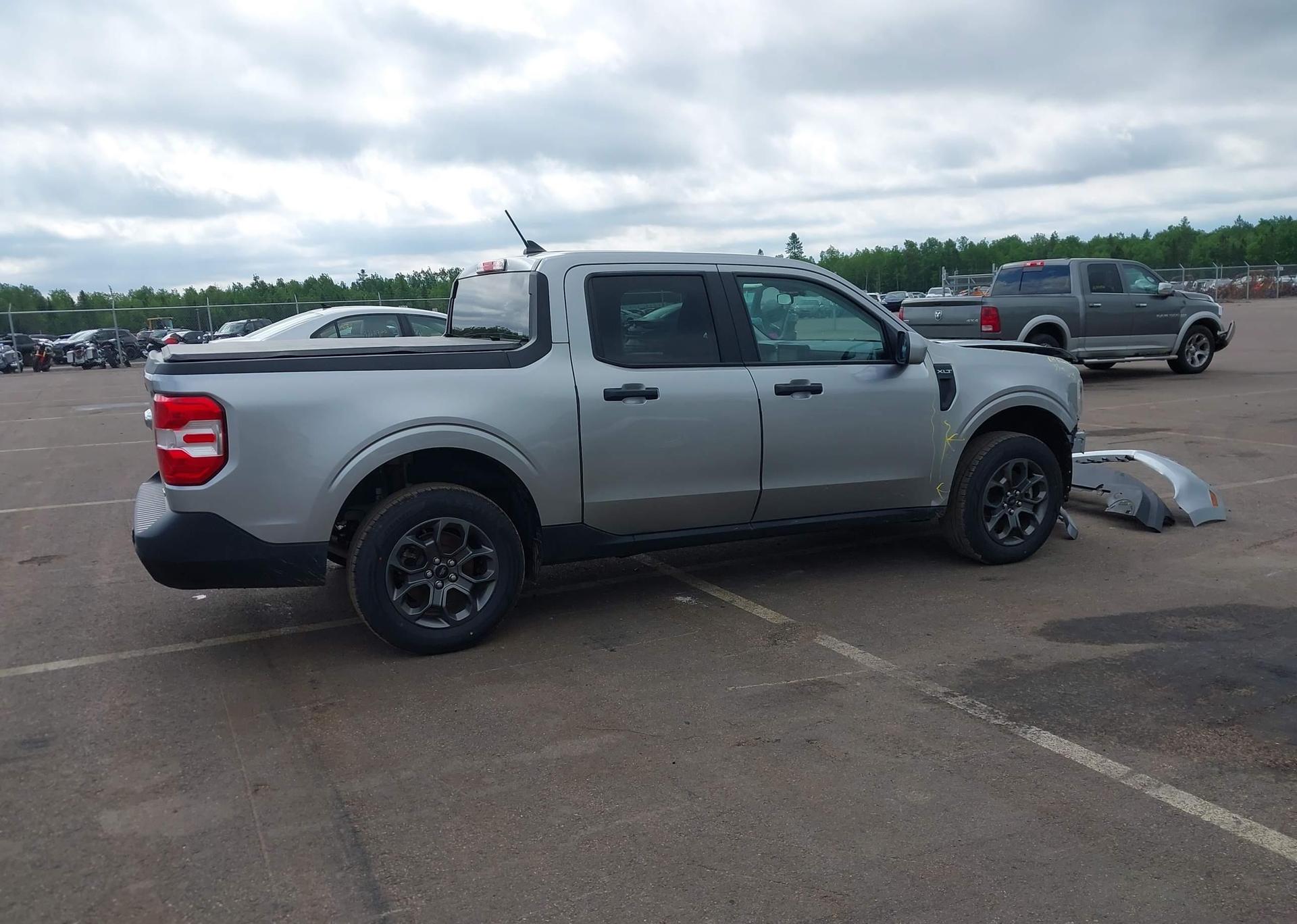 2023 FORD MAVERICK XLT