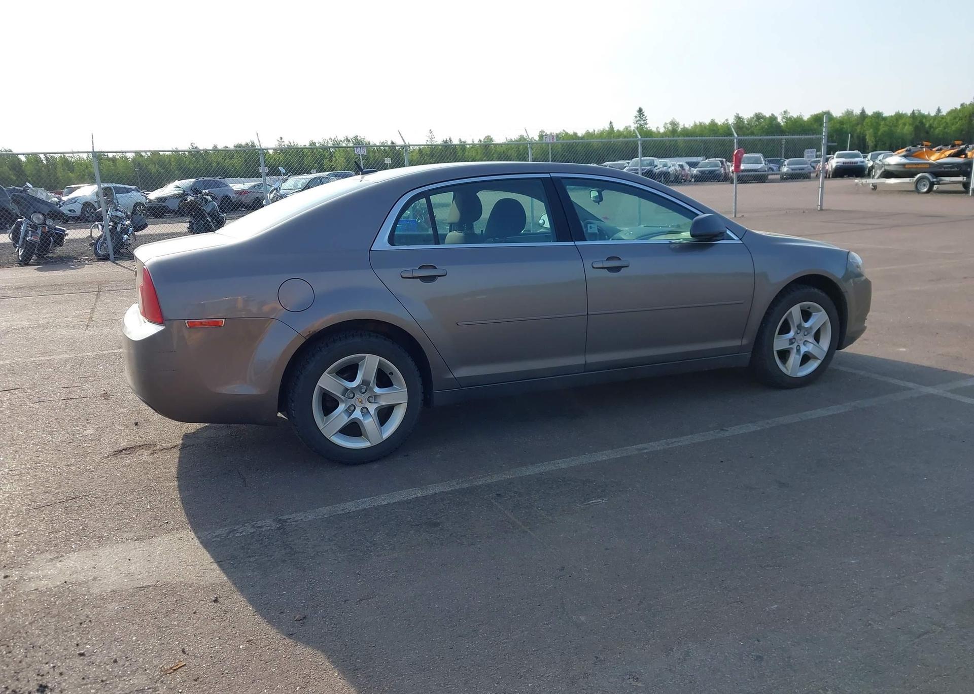 2011 CHEVROLET MALIBU LS