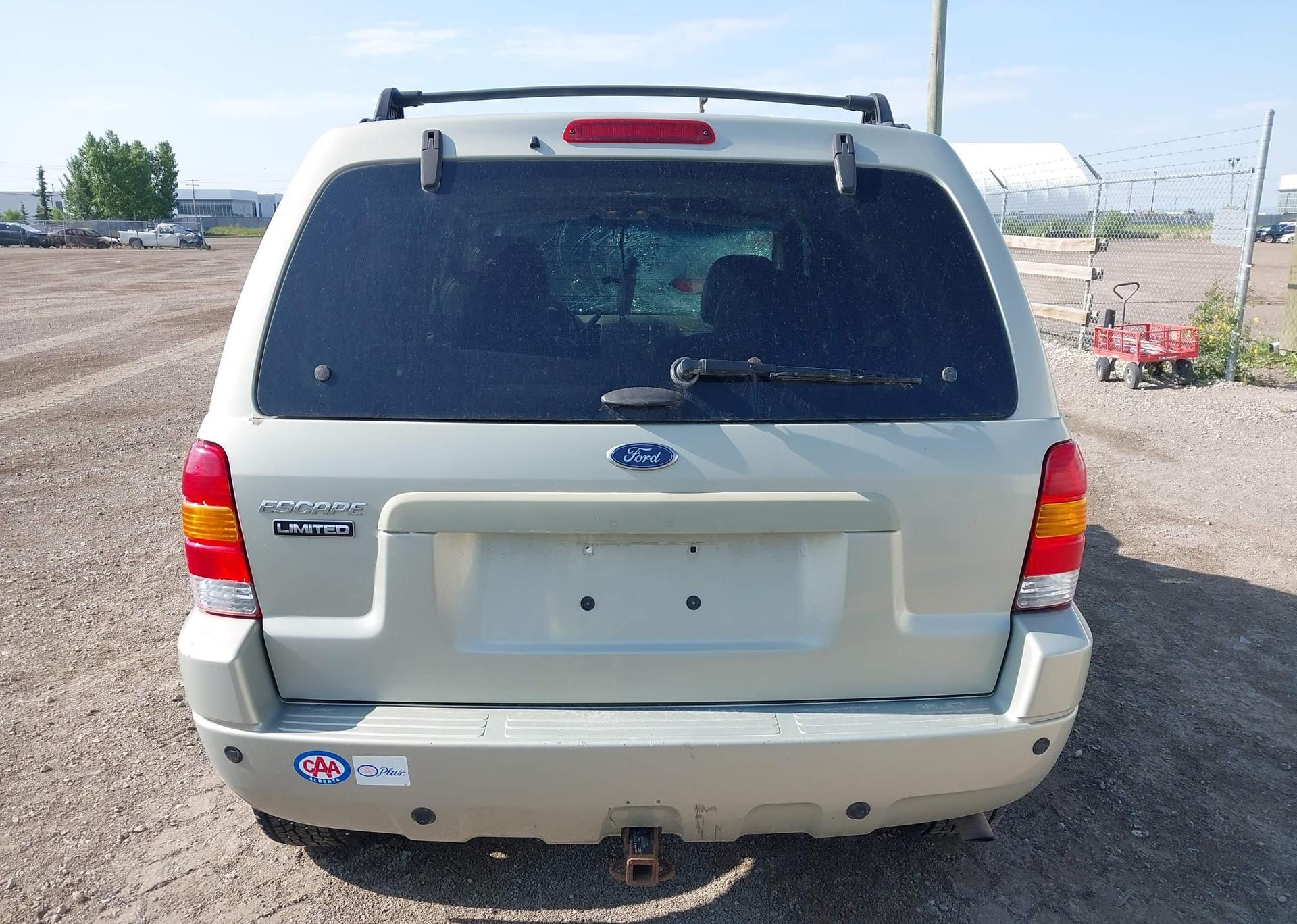 2004 FORD ESCAPE LIMITED