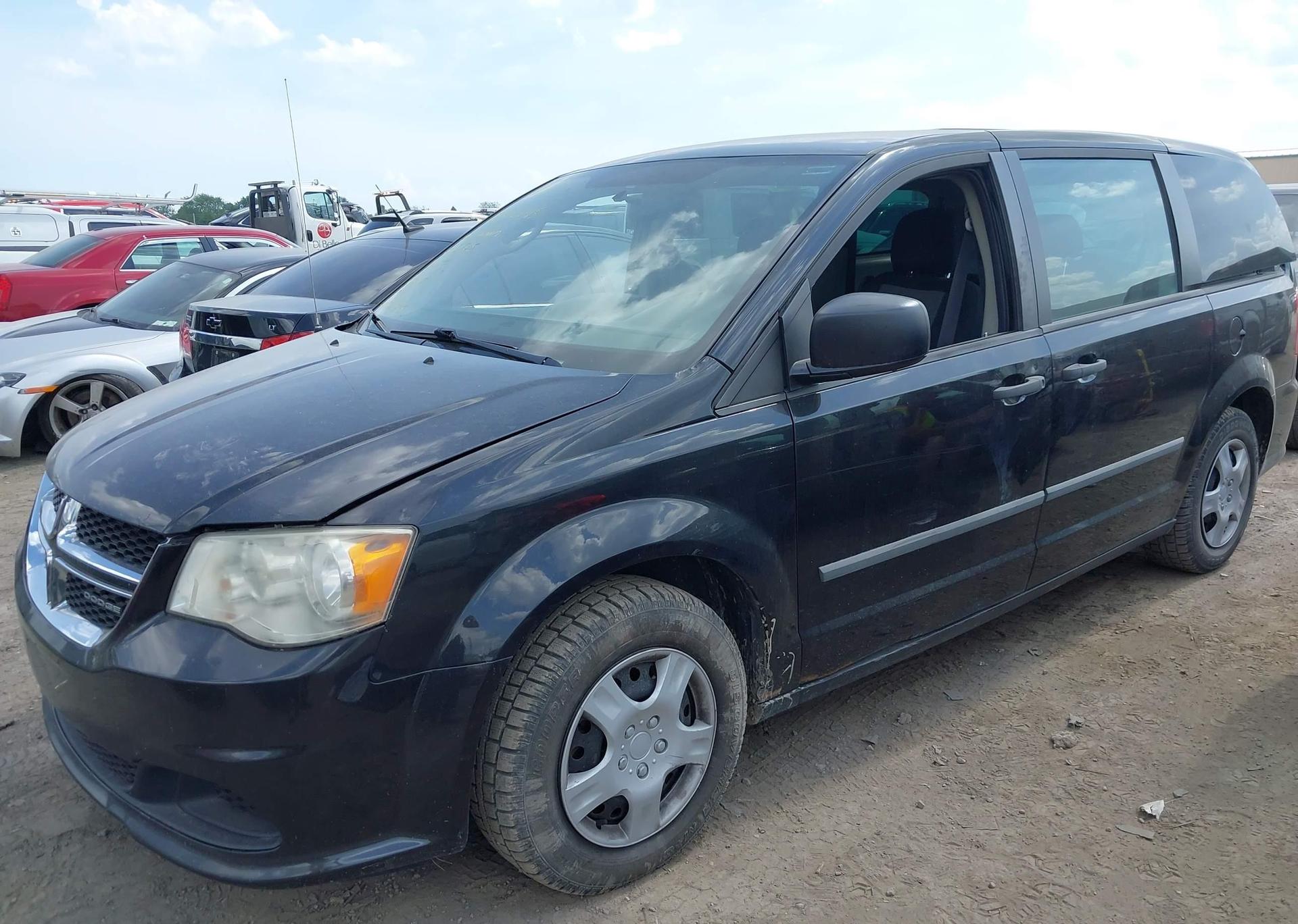 2012 DODGE GRAND CARAVAN SE