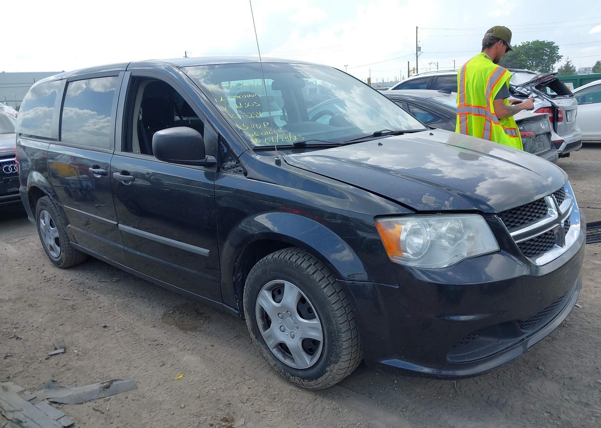 2012 DODGE GRAND CARAVAN SE