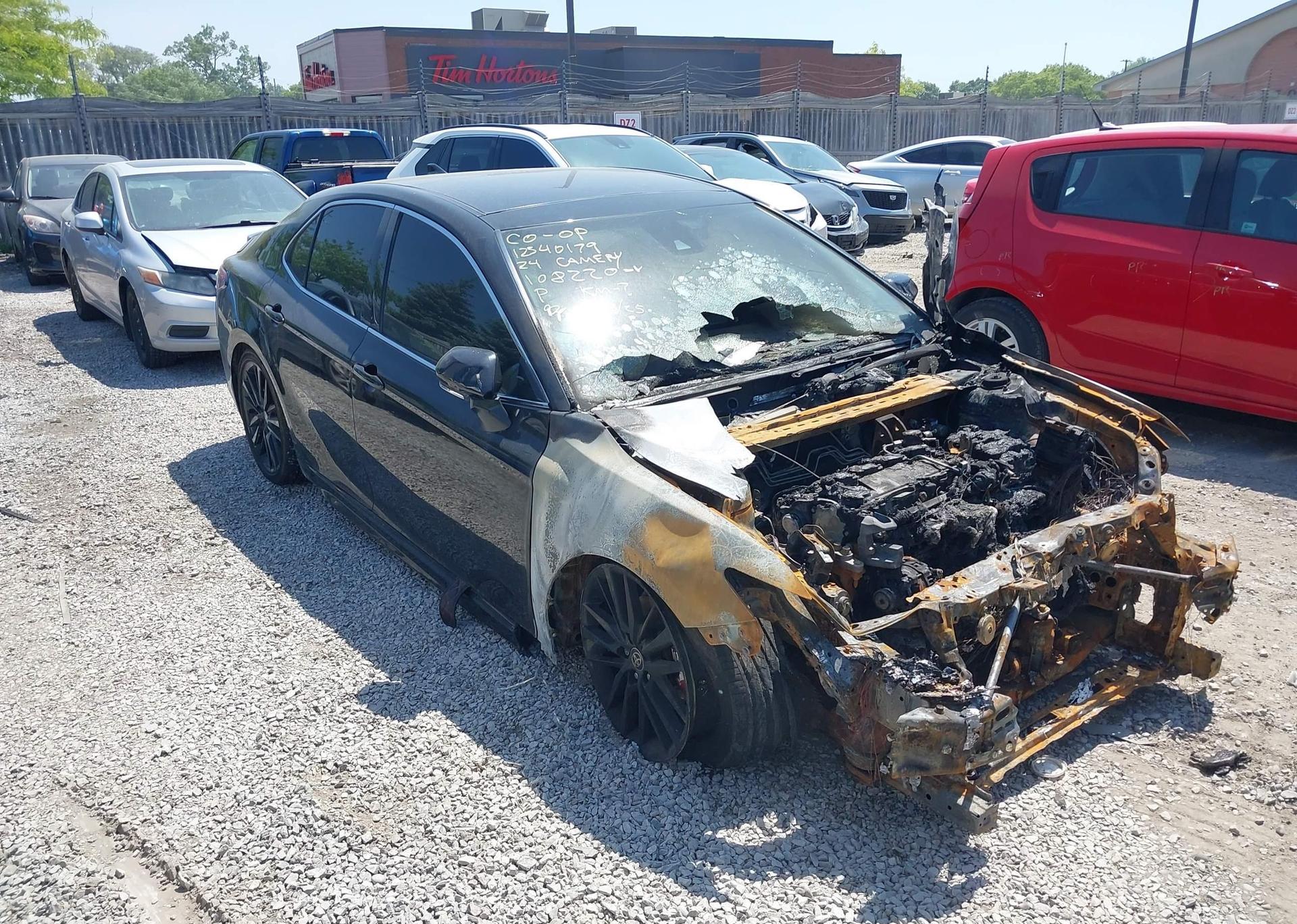 2024 TOYOTA CAMRY XSE