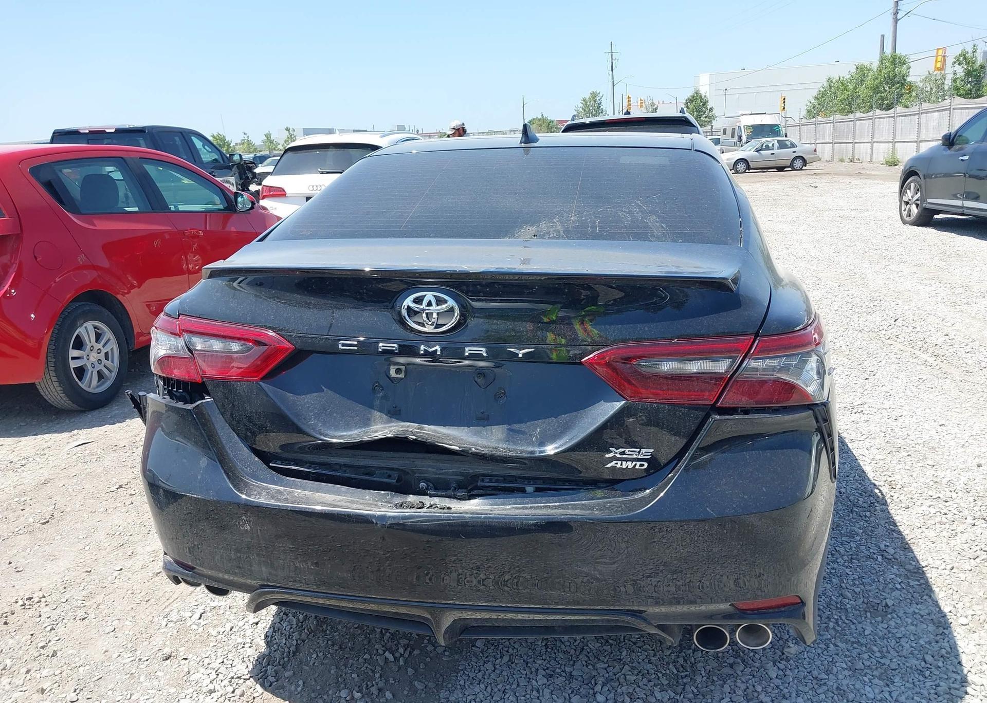 2024 TOYOTA CAMRY XSE