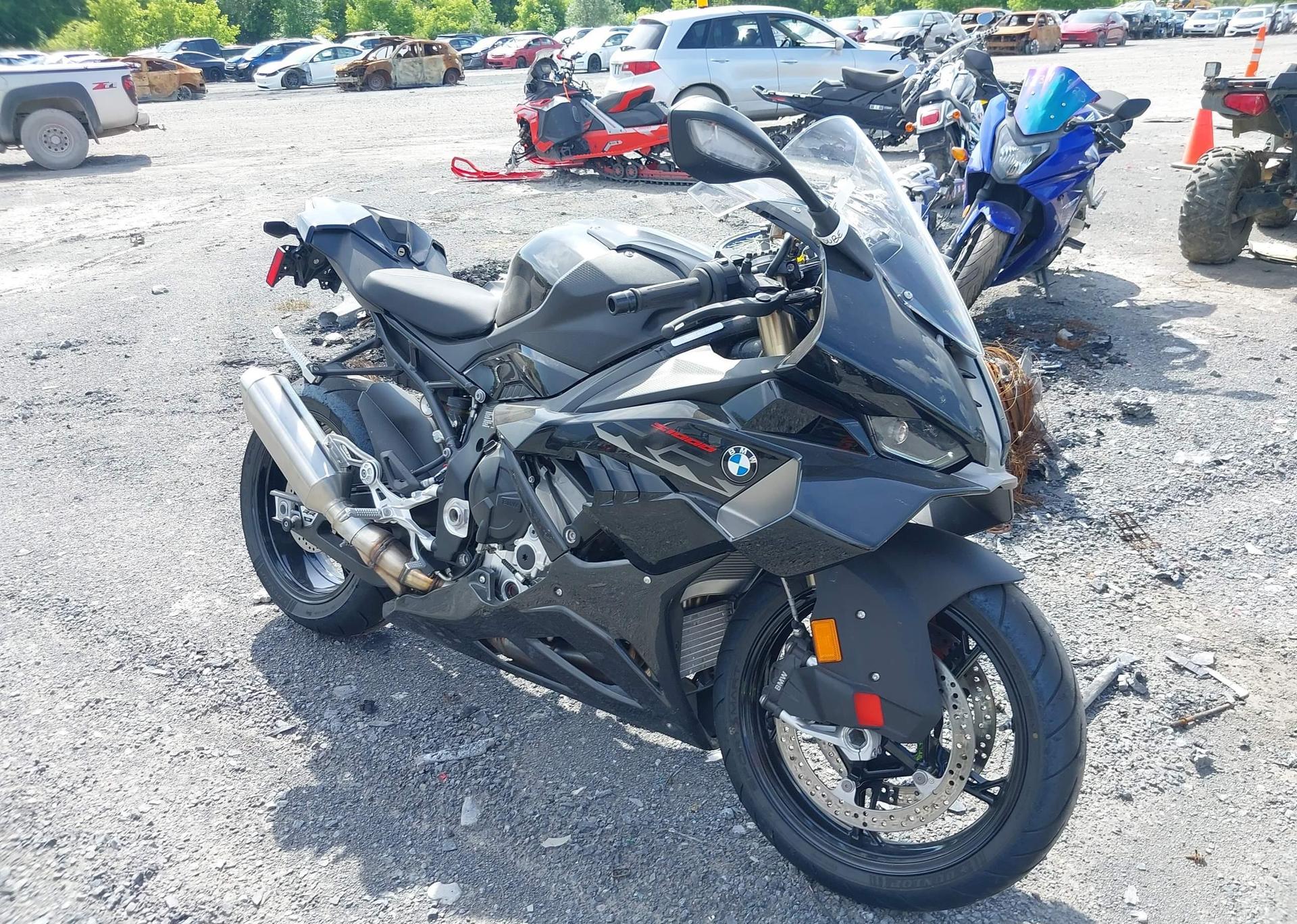 2025 BMW S 1000 RR