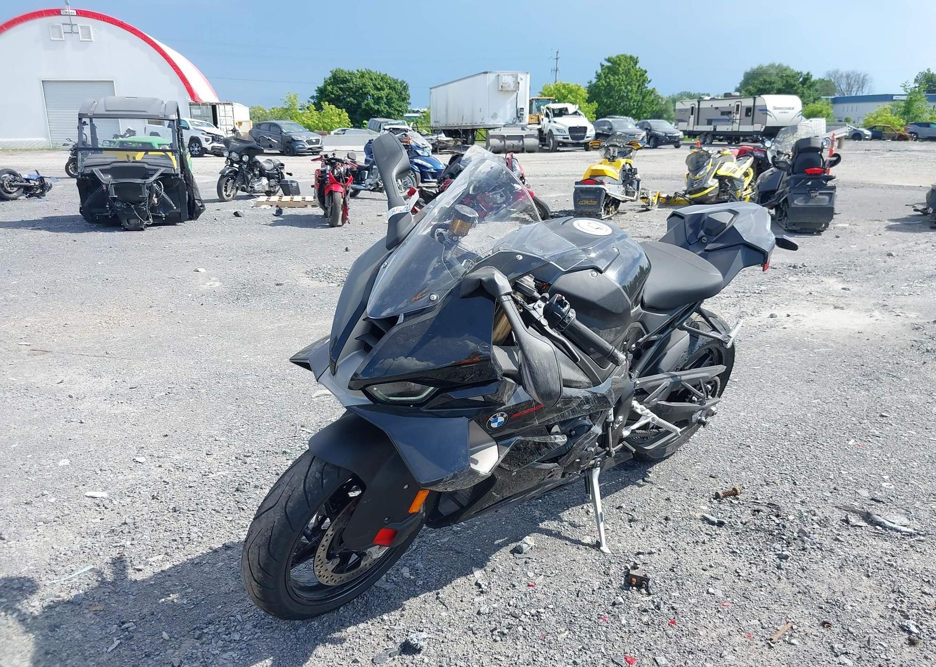 2025 BMW S 1000 RR