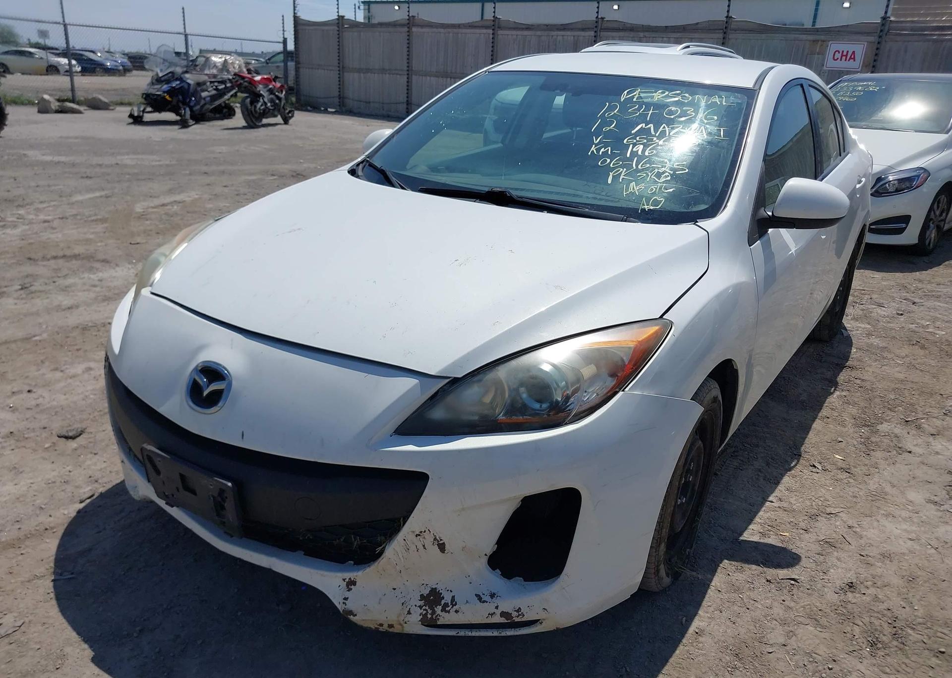 2012 MAZDA 3 I