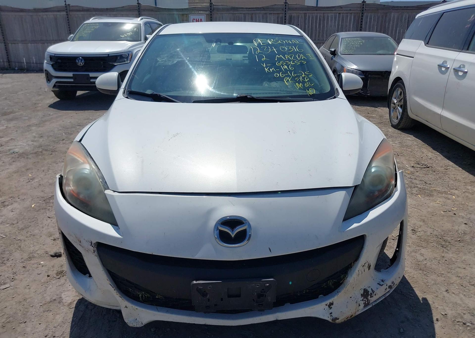 2012 MAZDA 3 I