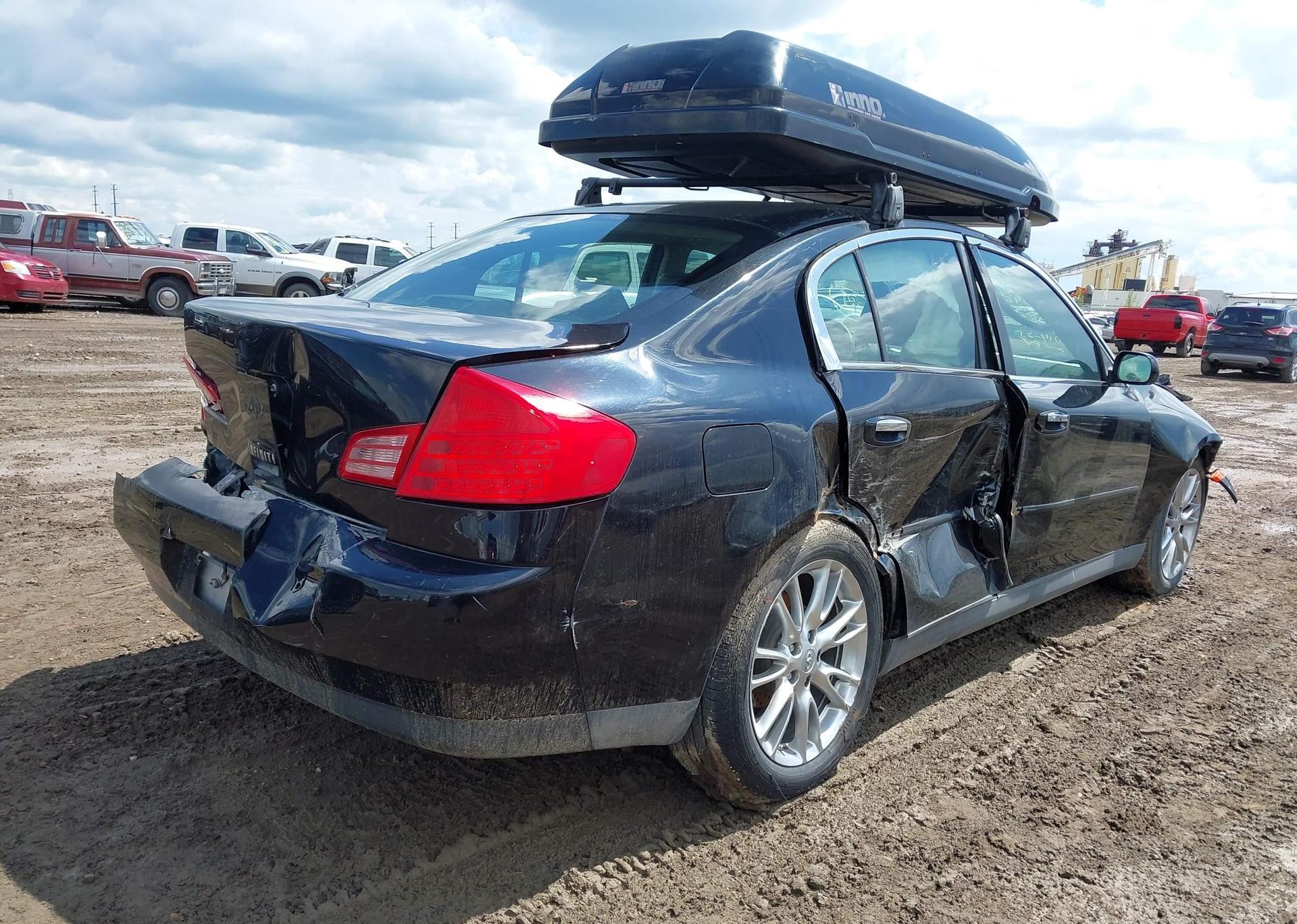 2003 INFINITI G35 BASE W