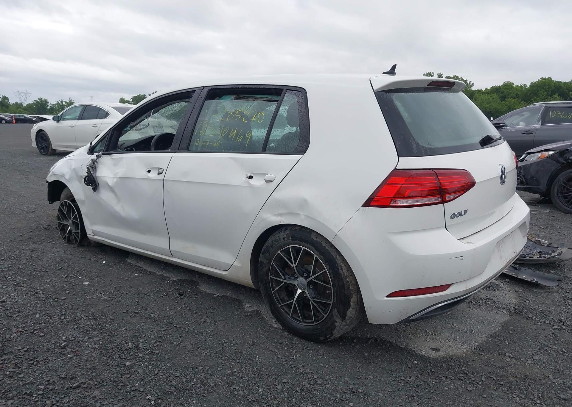 2018 VOLKSWAGEN GOLF S