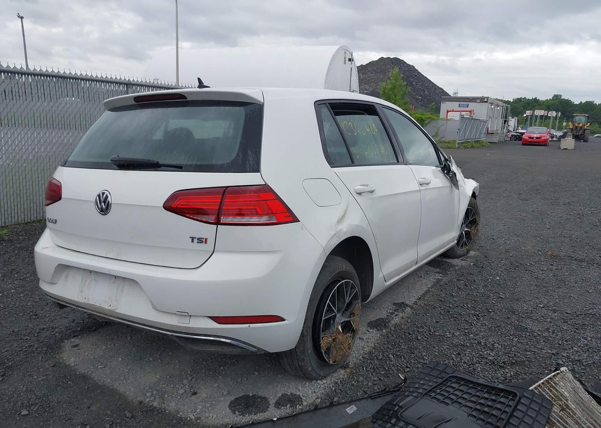 2018 VOLKSWAGEN GOLF S