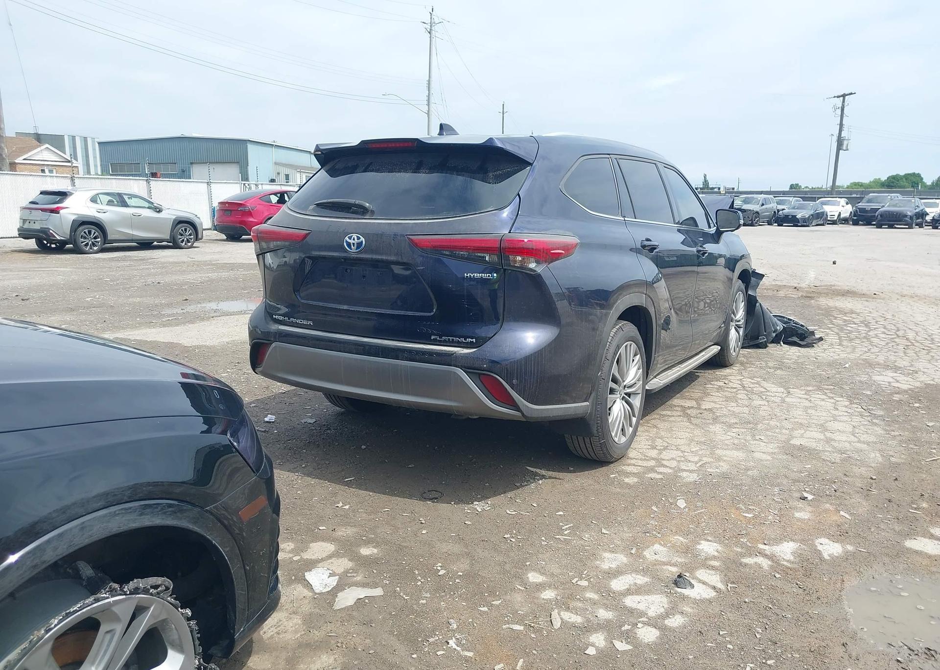 2023 TOYOTA HIGHLANDER