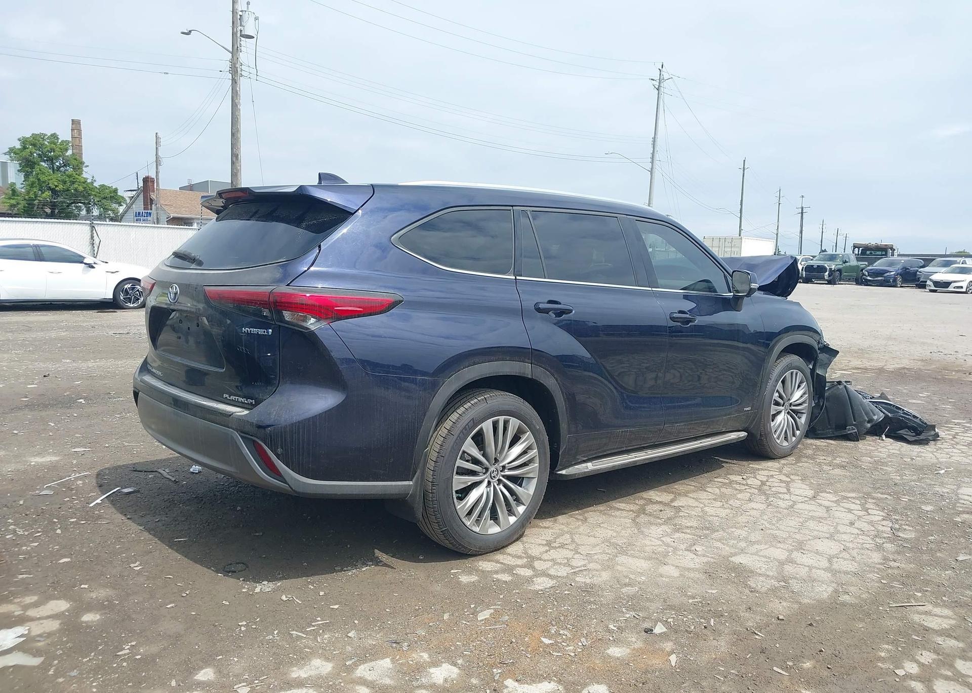 2023 TOYOTA HIGHLANDER