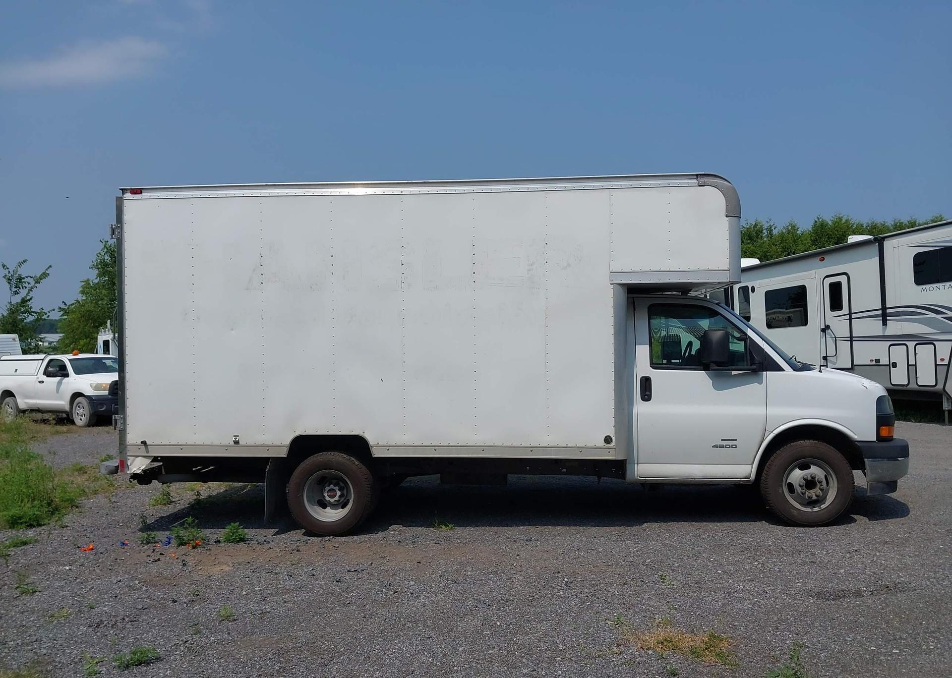 2020 GMC SAVANA CUTAWAY 4500 VAN