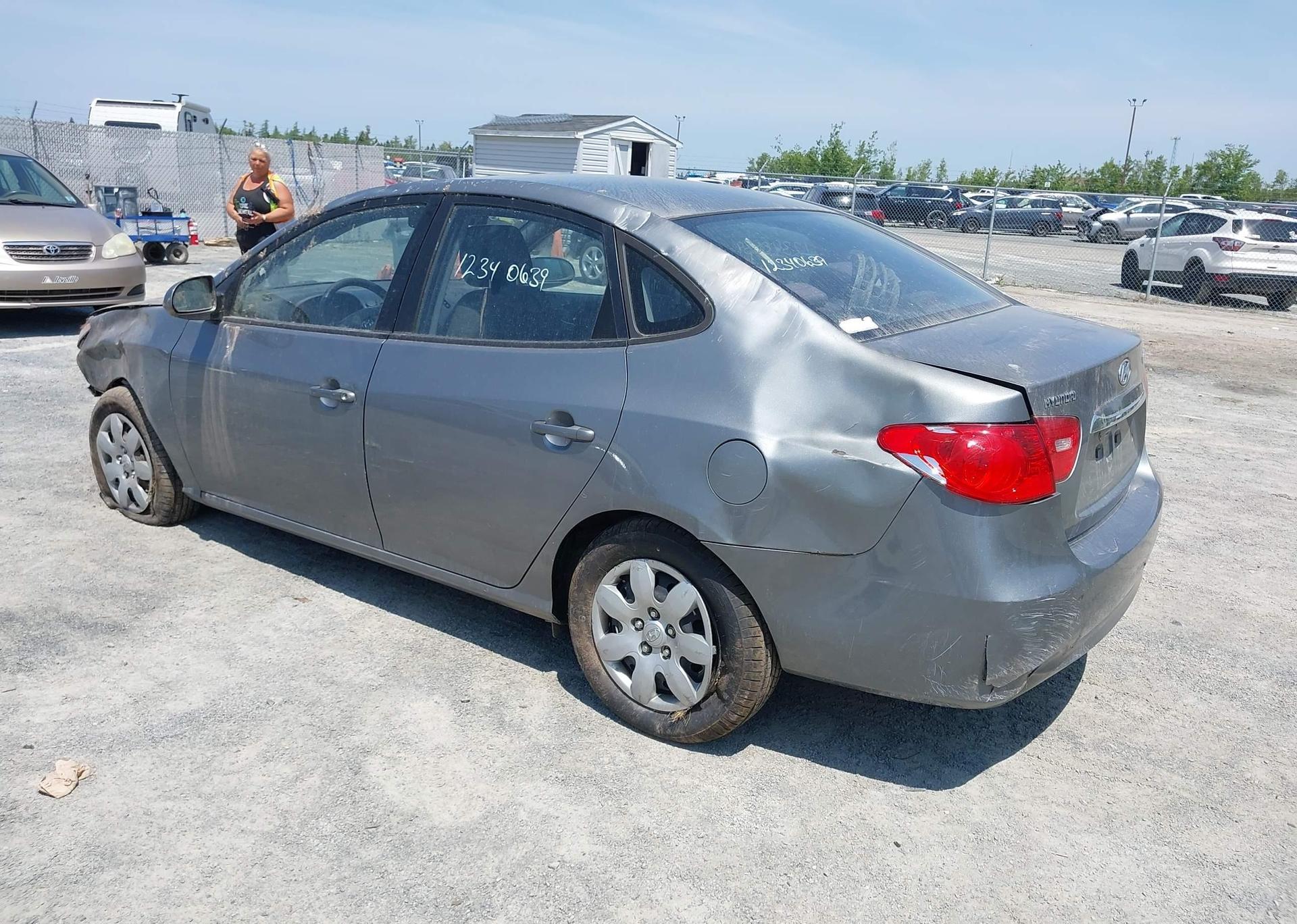 2010 HYUNDAI ELANTRA GL