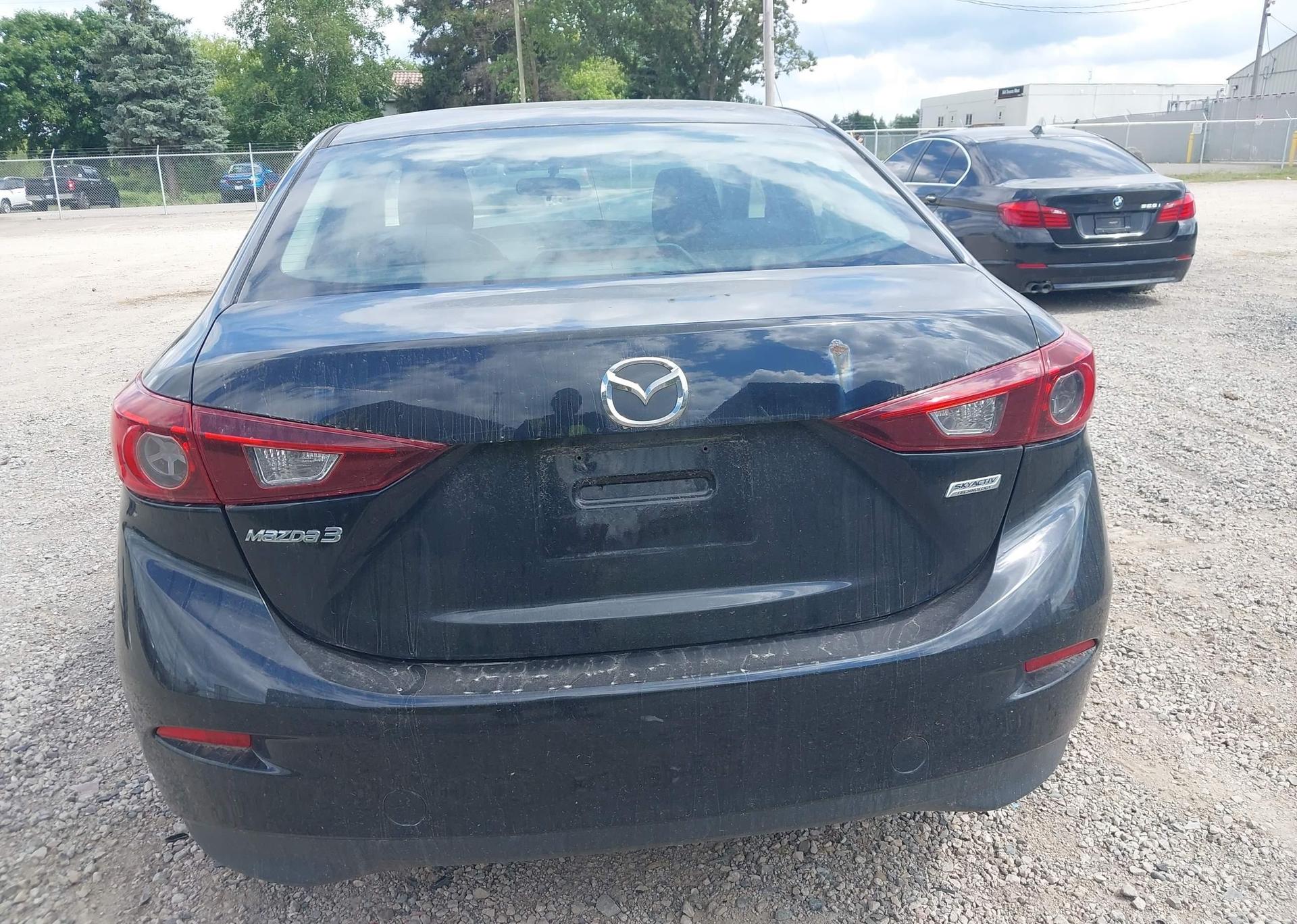 2015 MAZDA MAZDA3 GX