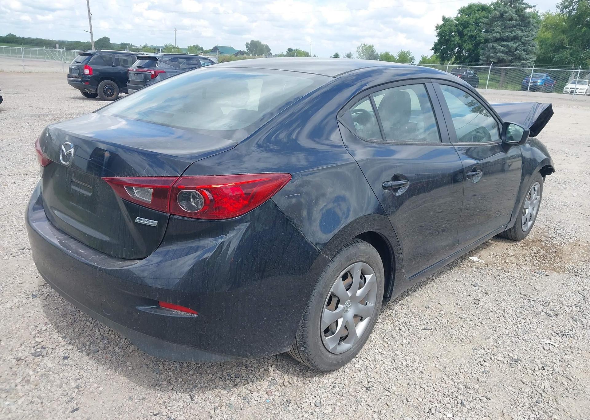 2015 MAZDA MAZDA3 GX