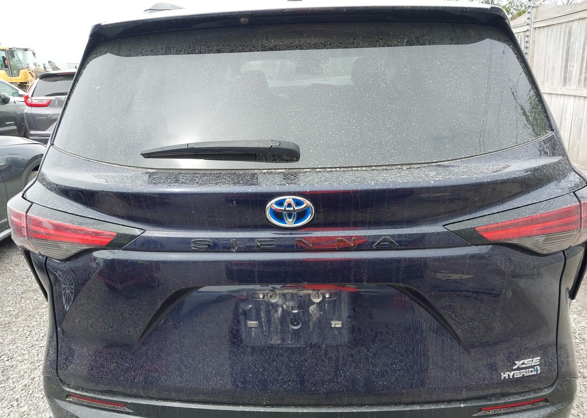 2023 TOYOTA SIENNA XSE 7-PASSENGER