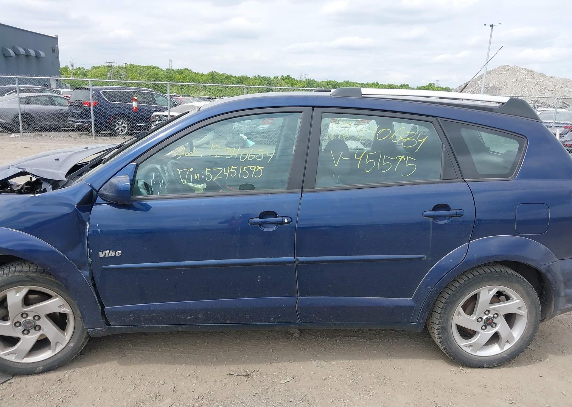 2005 PONTIAC VIBE