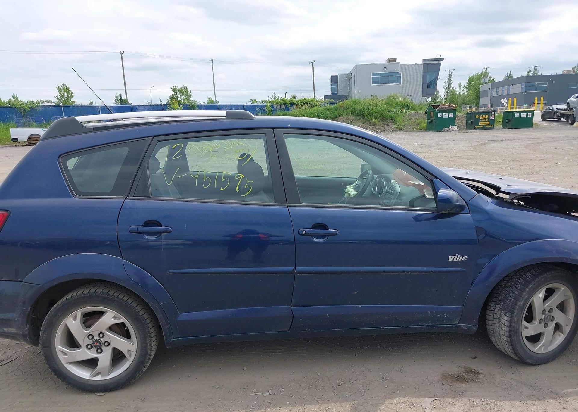 2005 PONTIAC VIBE