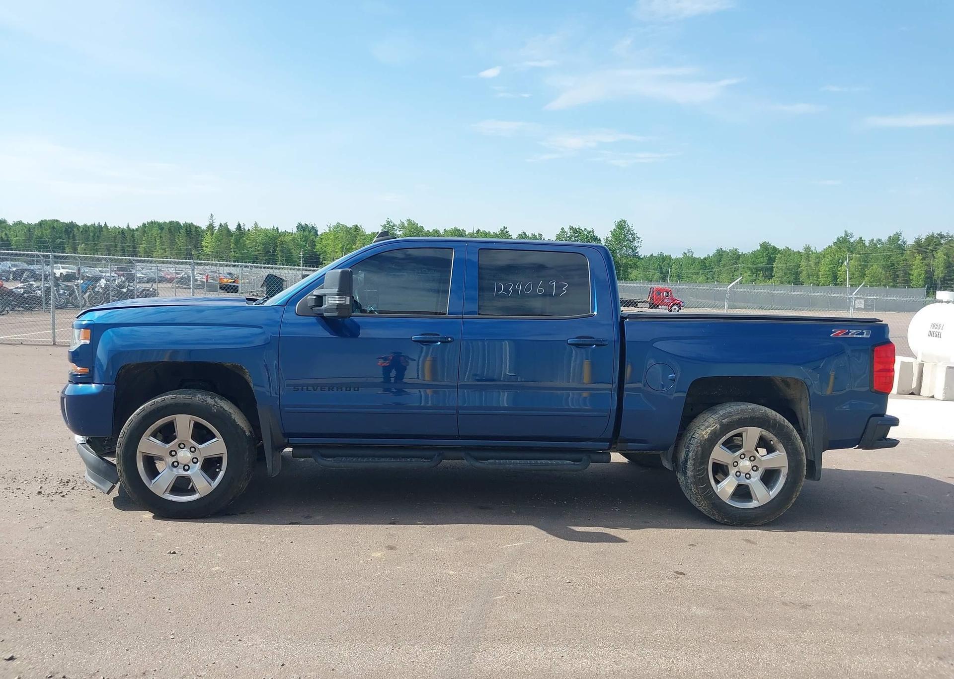 2017 CHEVROLET SILVERADO K1500 LT
