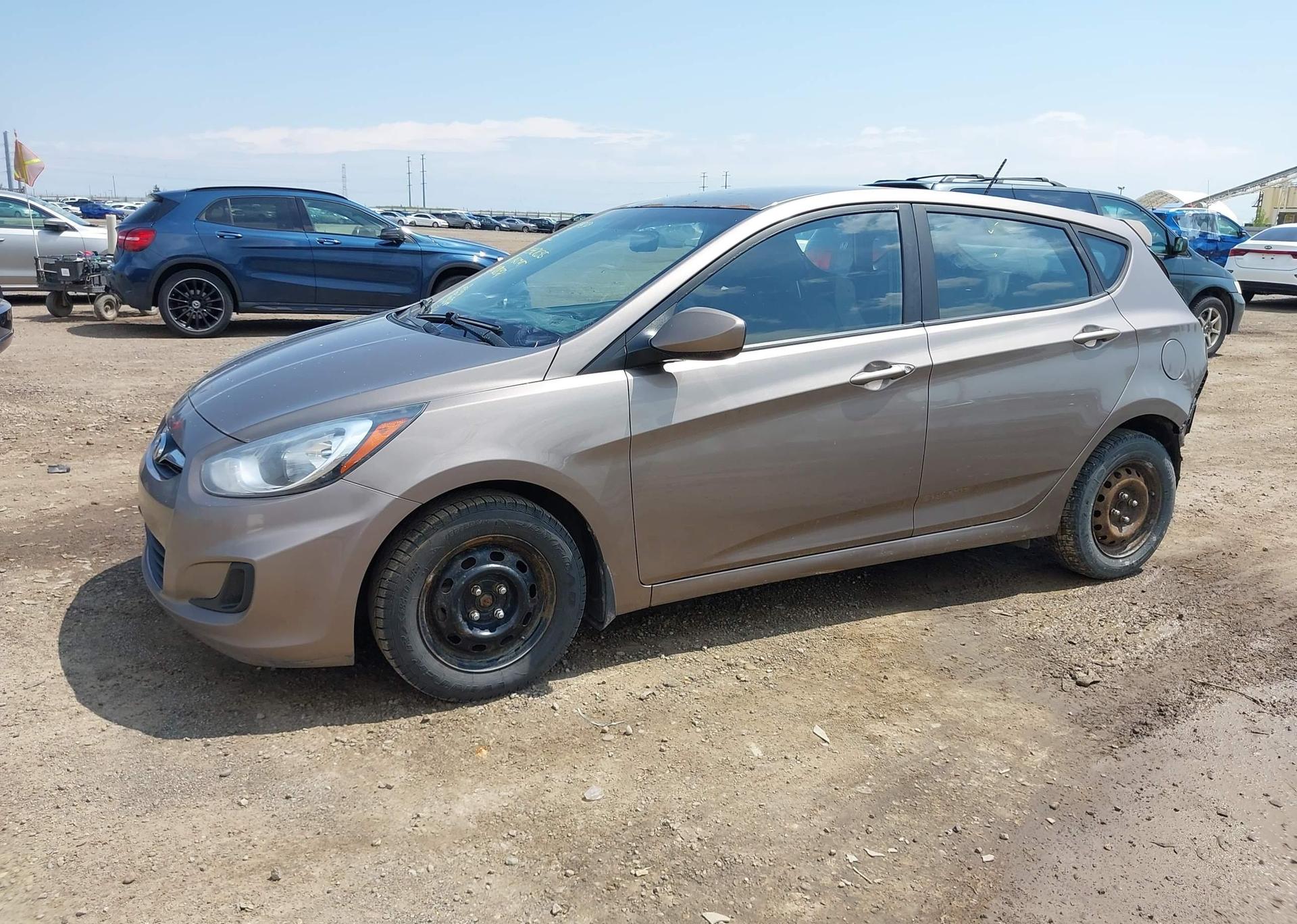 2013 HYUNDAI ACCENT GLS