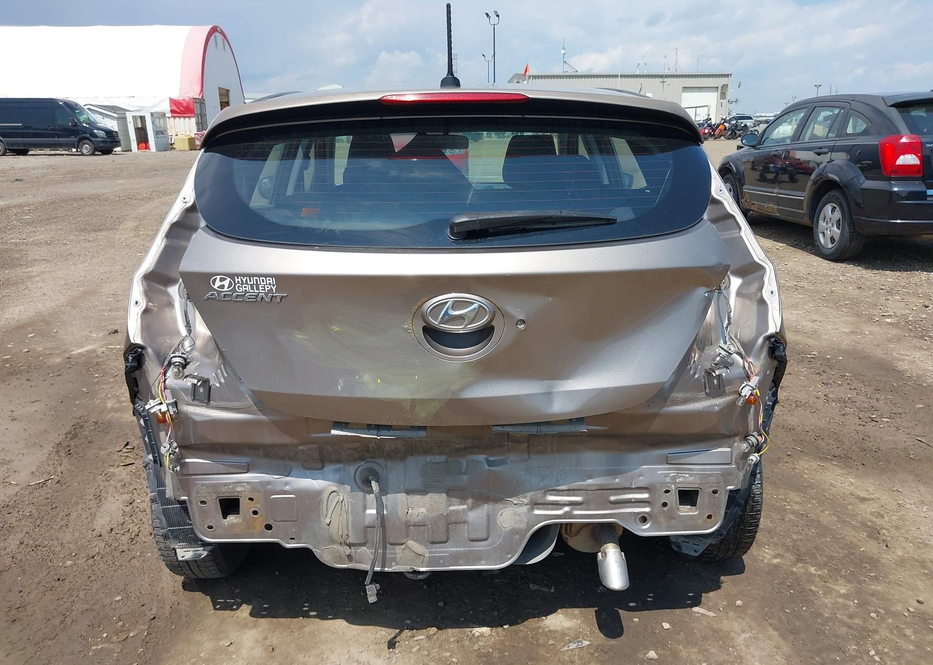 2013 HYUNDAI ACCENT GLS