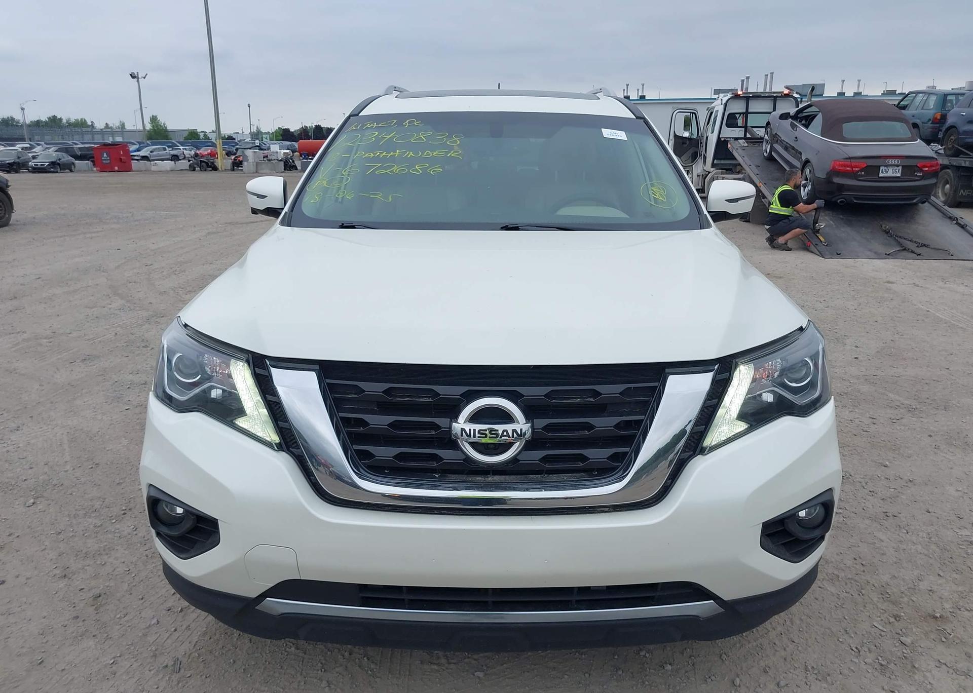 2018 NISSAN PATHFINDER