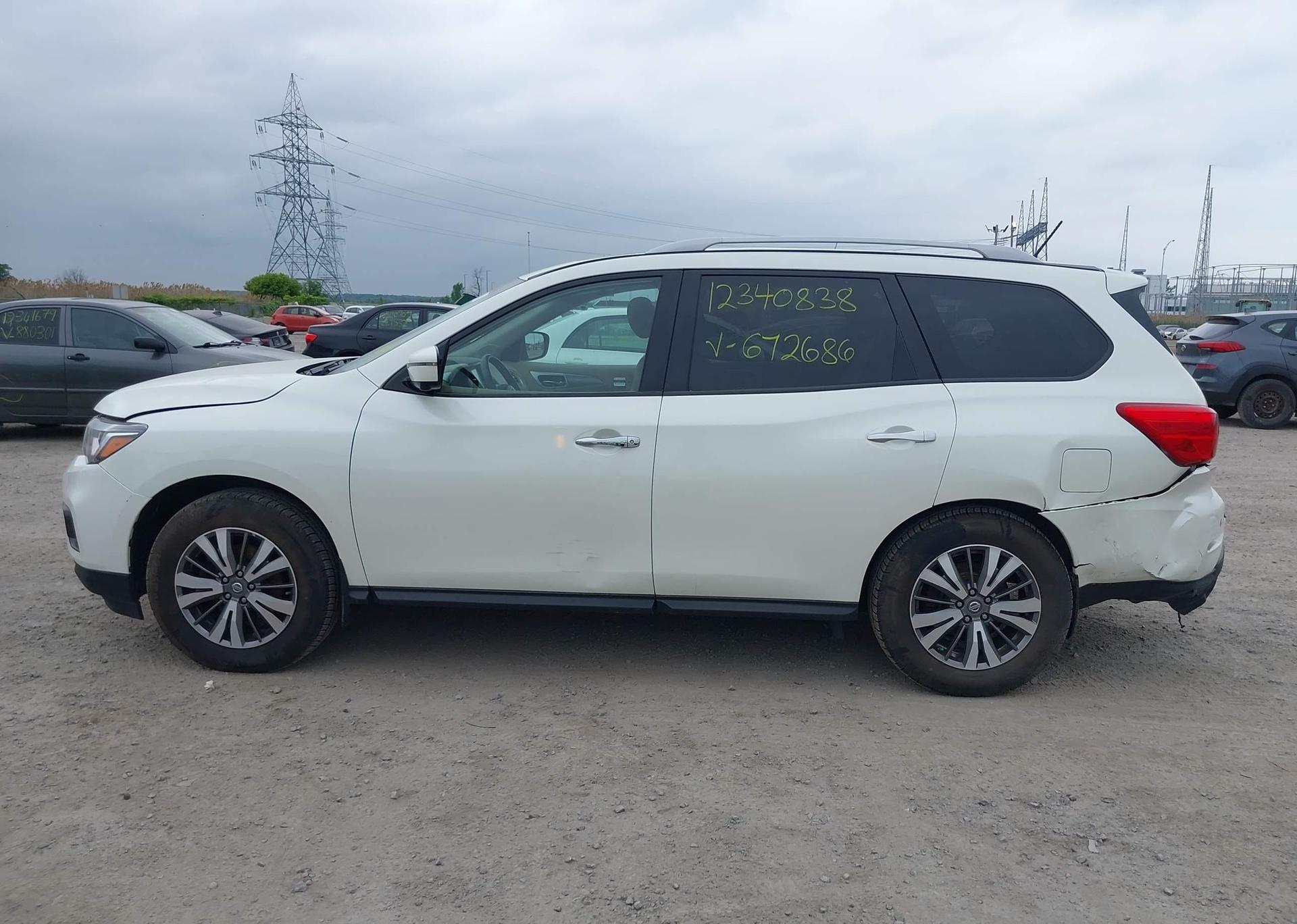 2018 NISSAN PATHFINDER