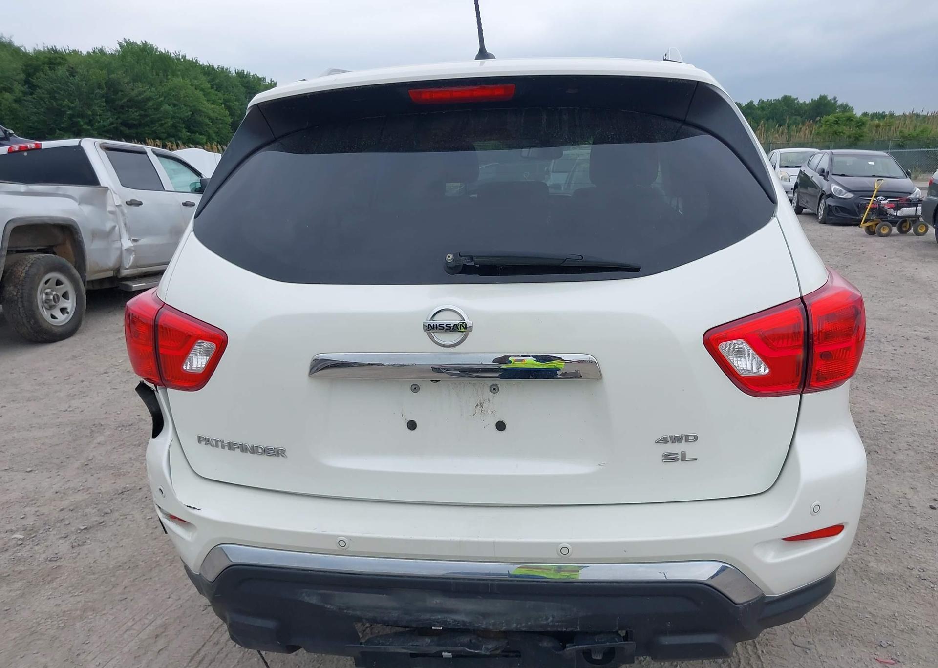 2018 NISSAN PATHFINDER